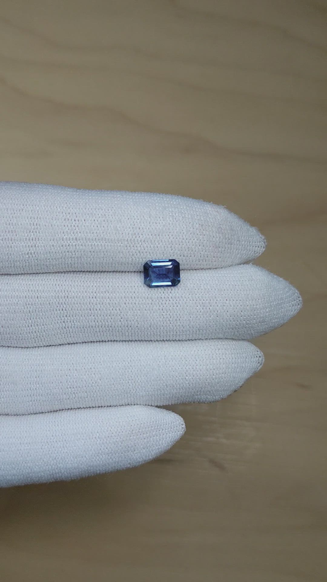 1.58 Ct. Blue Sapphire from Ceylon (Sri Lanka) Size Video