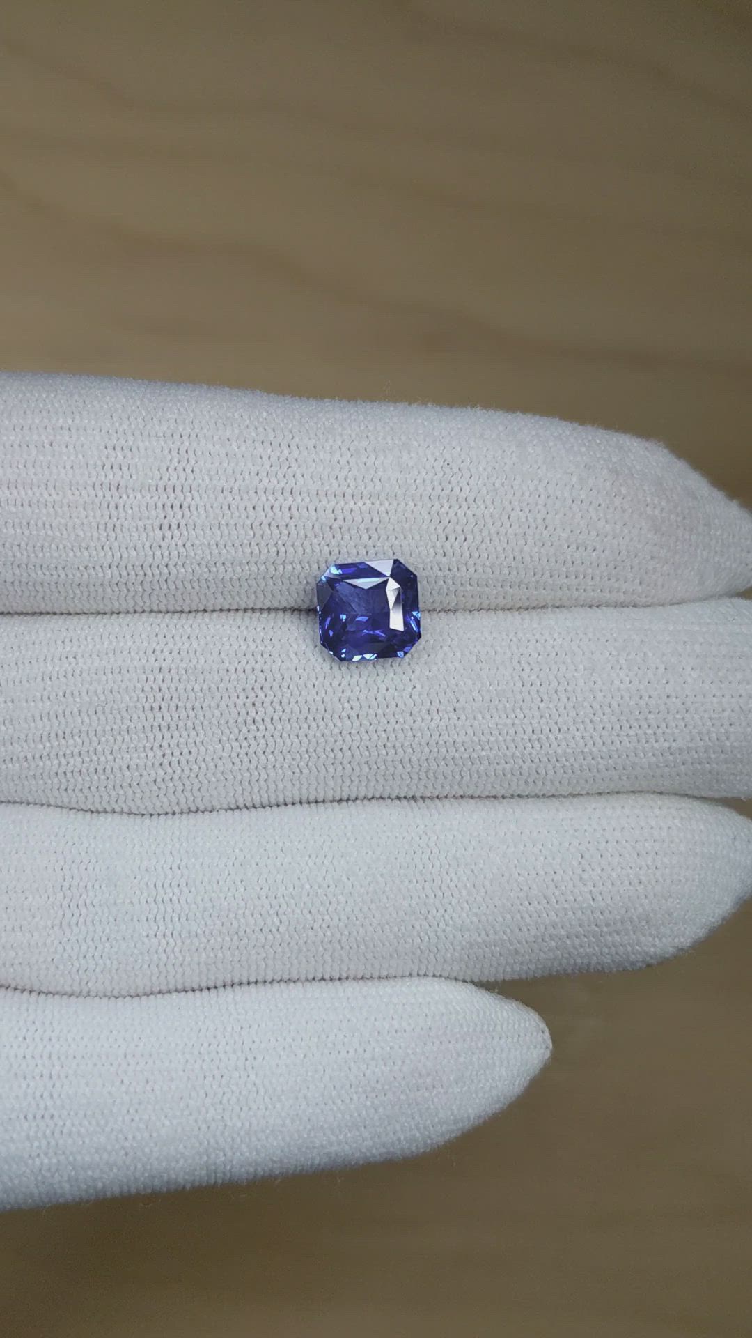 3.03 Ct. Blue Sapphire from Ceylon (Sri Lanka) Size Video