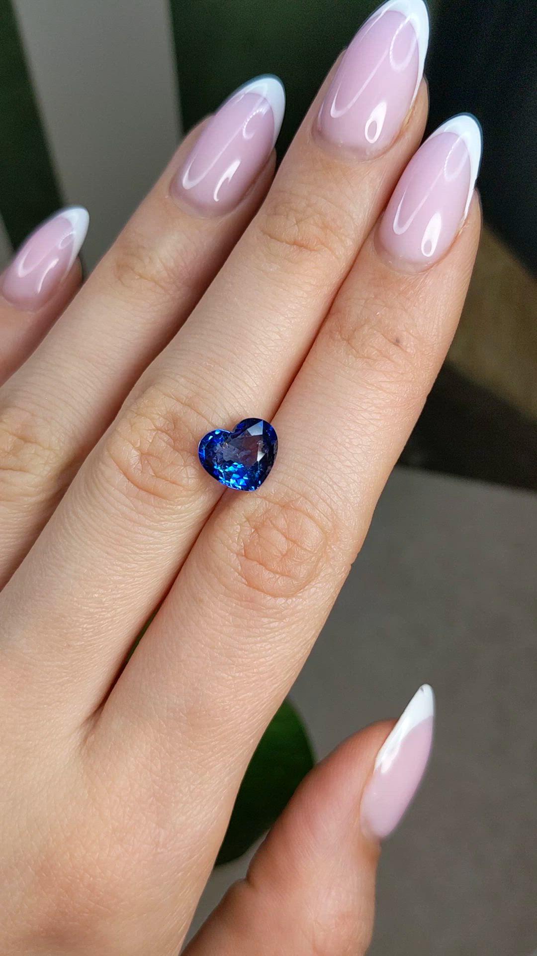 3.08 Ct. Blue Sapphire from Ceylon (Sri Lanka) Size Video