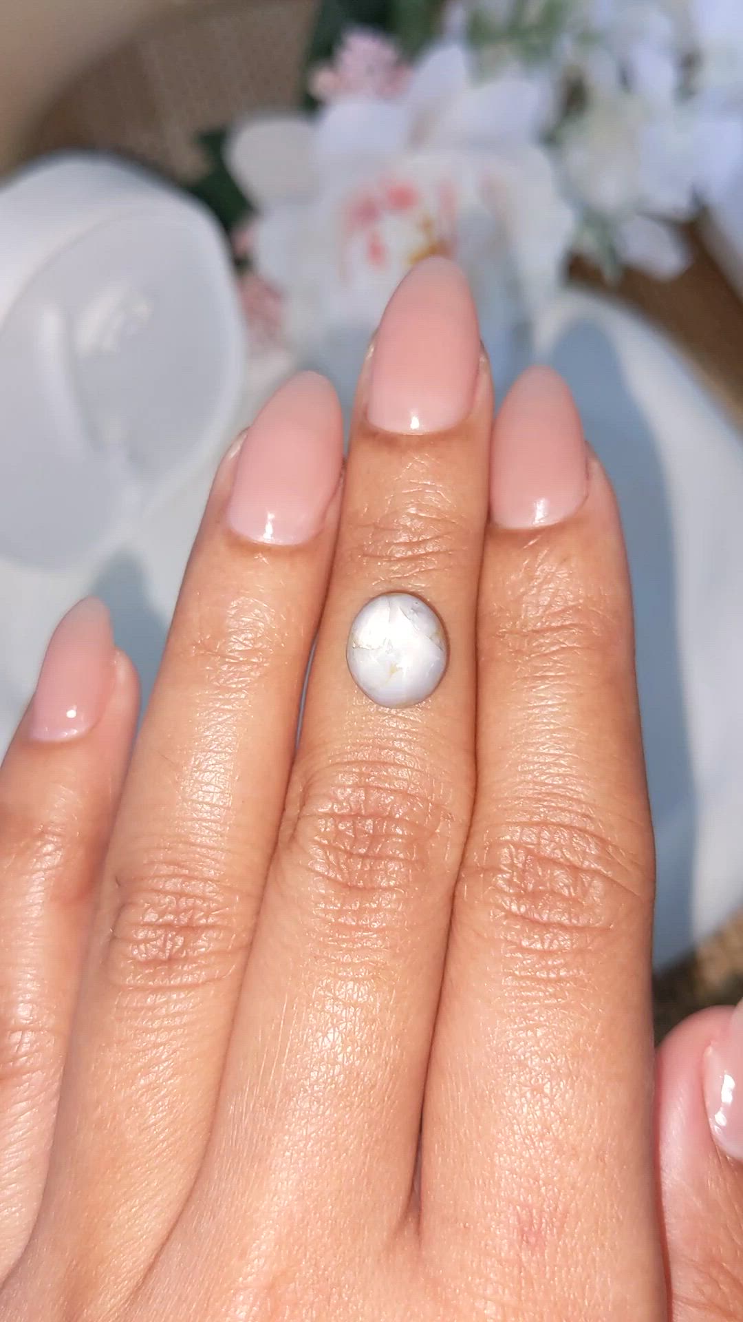 4.90 Ct. Grey Star Sapphire from Ceylon (Sri Lanka) Size Video