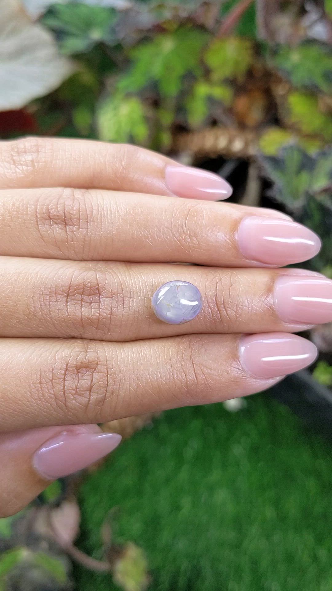 4.90 Ct. Grey Star Sapphire from Ceylon (Sri Lanka) Size Video