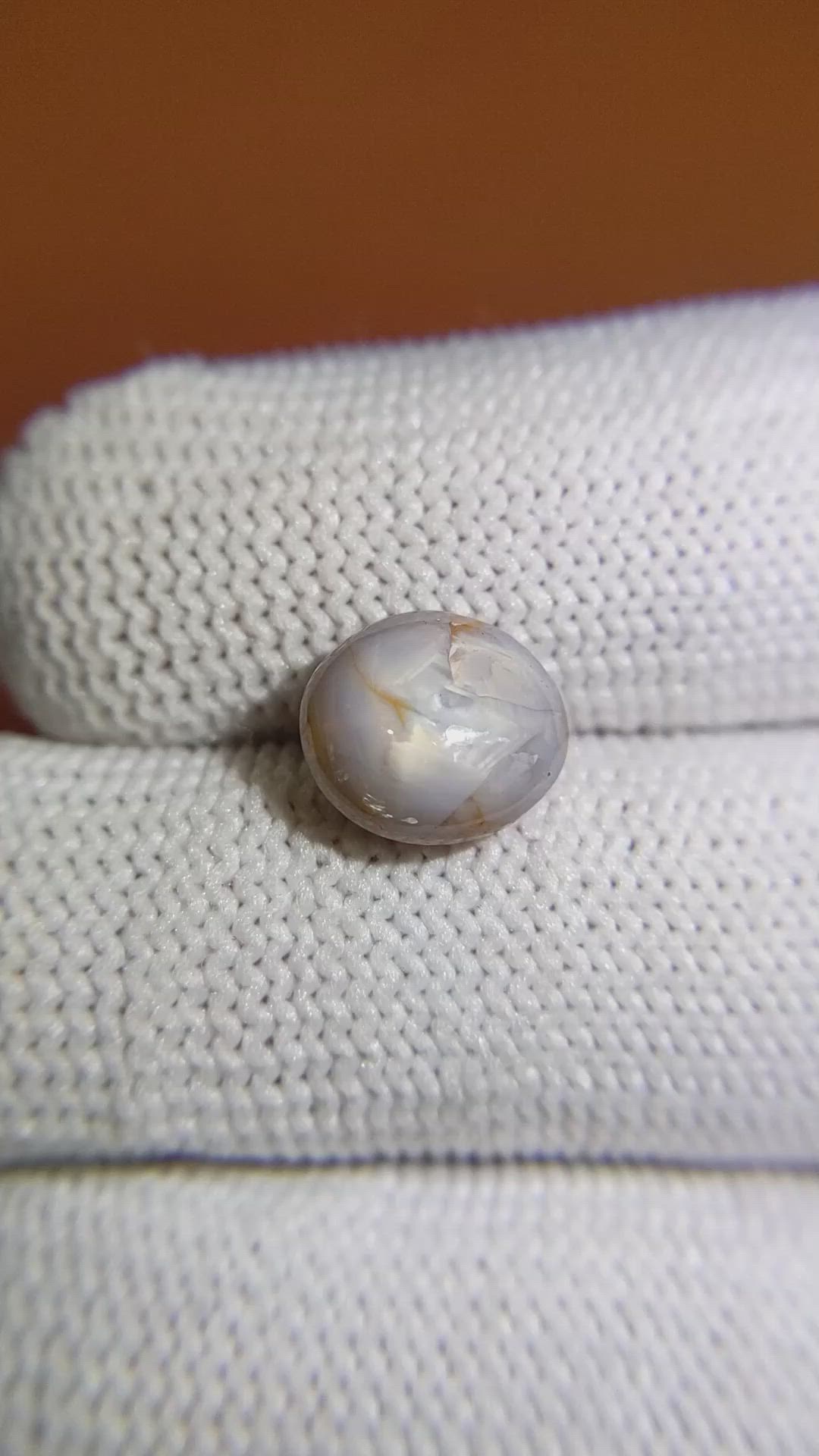 4.90 Ct. Grey Star Sapphire from Ceylon (Sri Lanka) Size Video