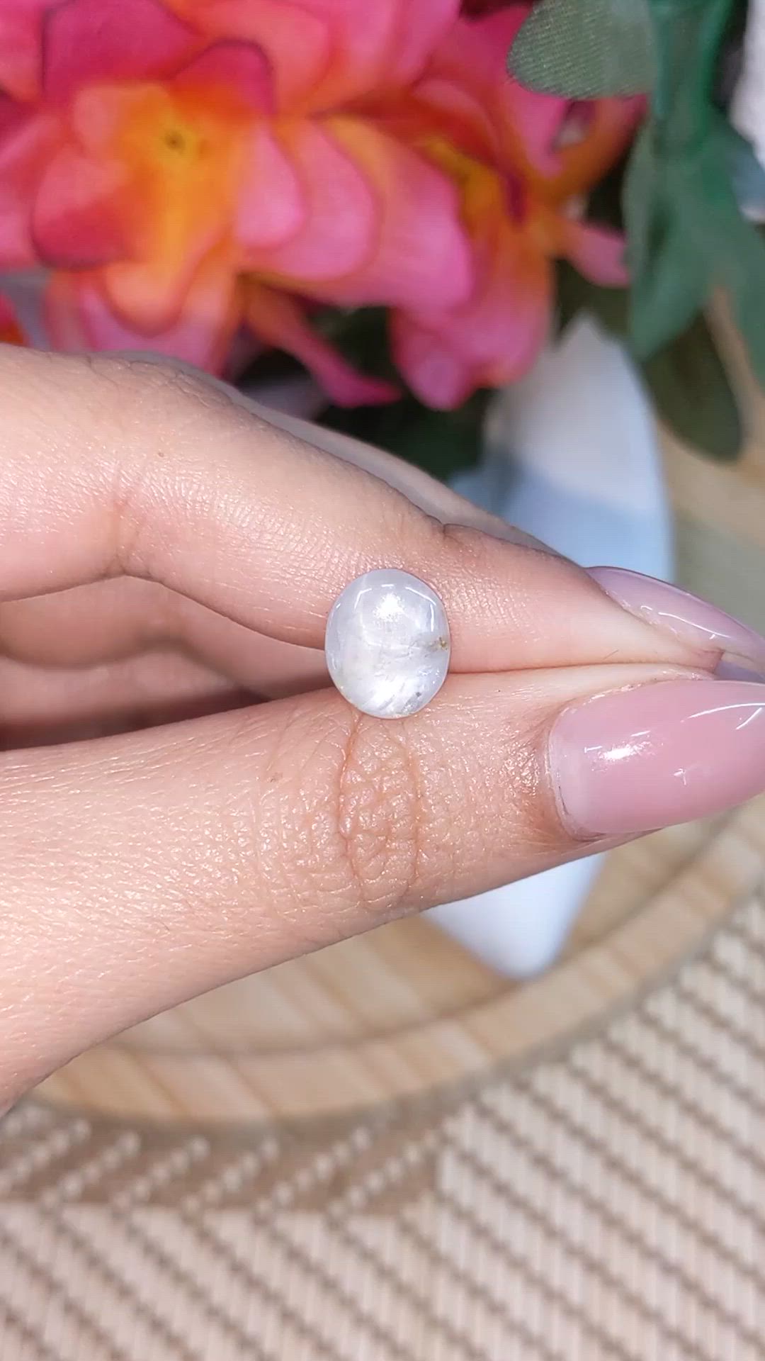 2.58 Ct. Grey Star Sapphire from Ceylon (Sri Lanka) Size Video