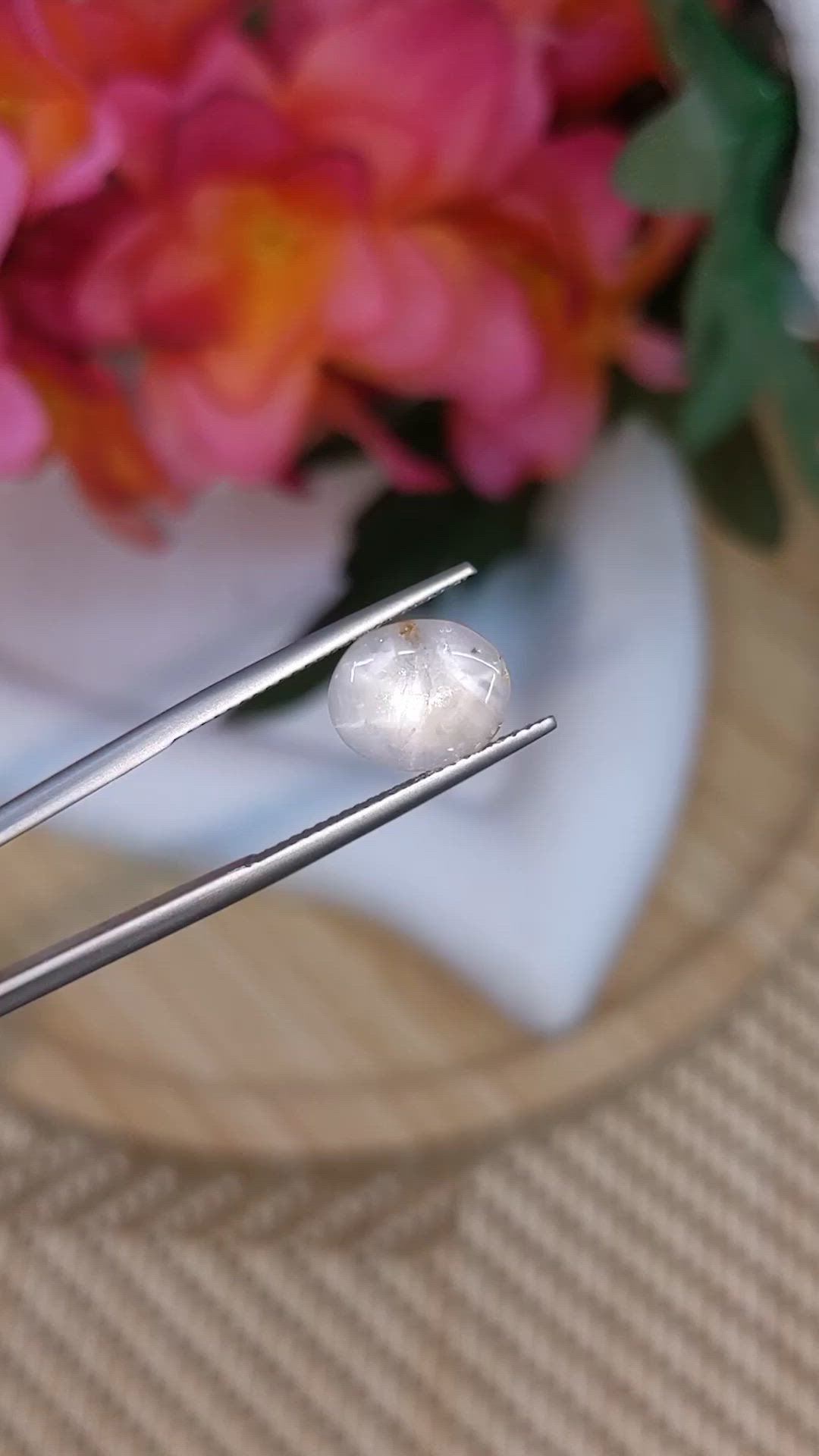 2.58 Ct. Grey Star Sapphire from Ceylon (Sri Lanka) Size Video