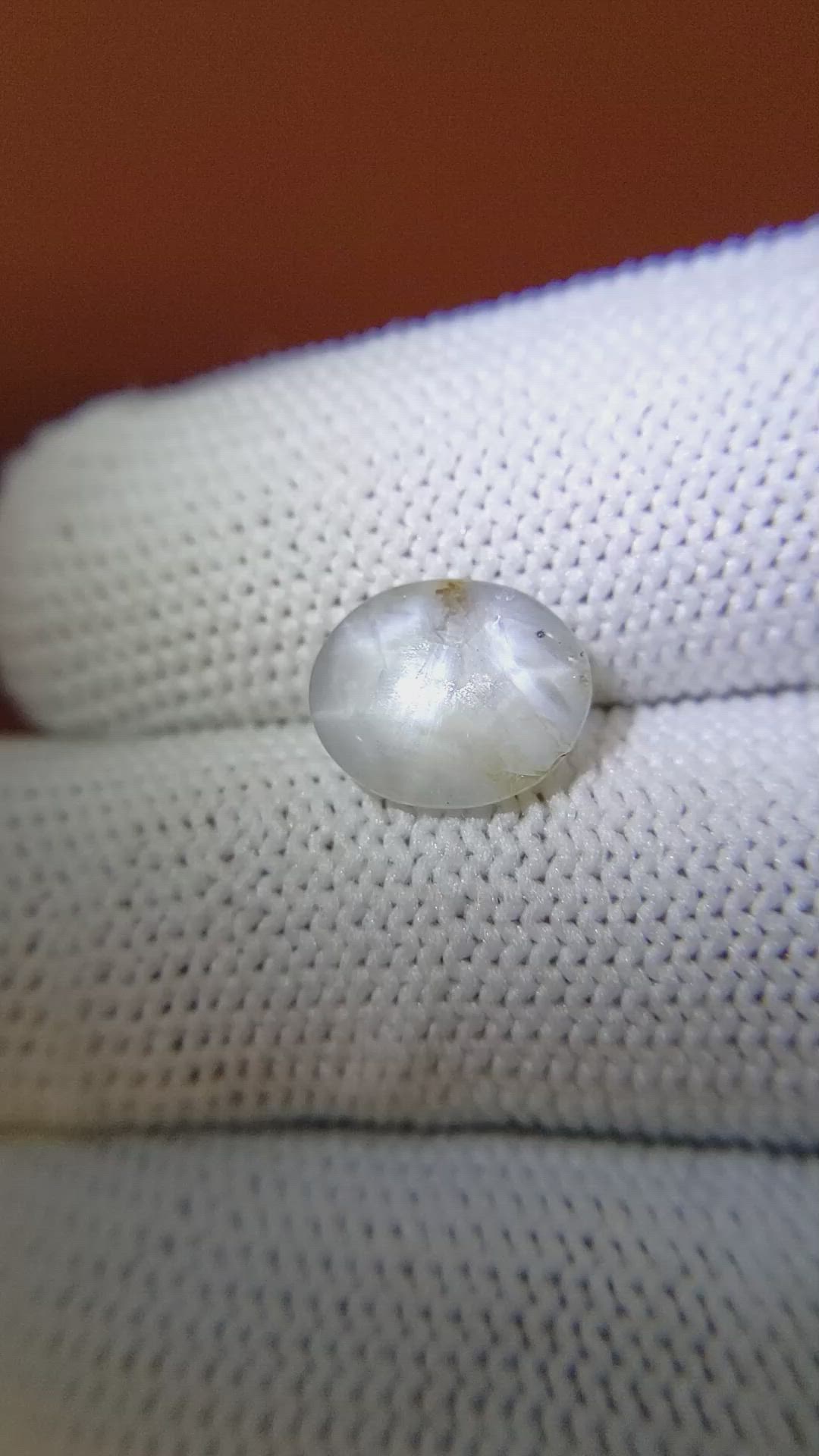 2.58 Ct. Grey Star Sapphire from Ceylon (Sri Lanka) Size Video