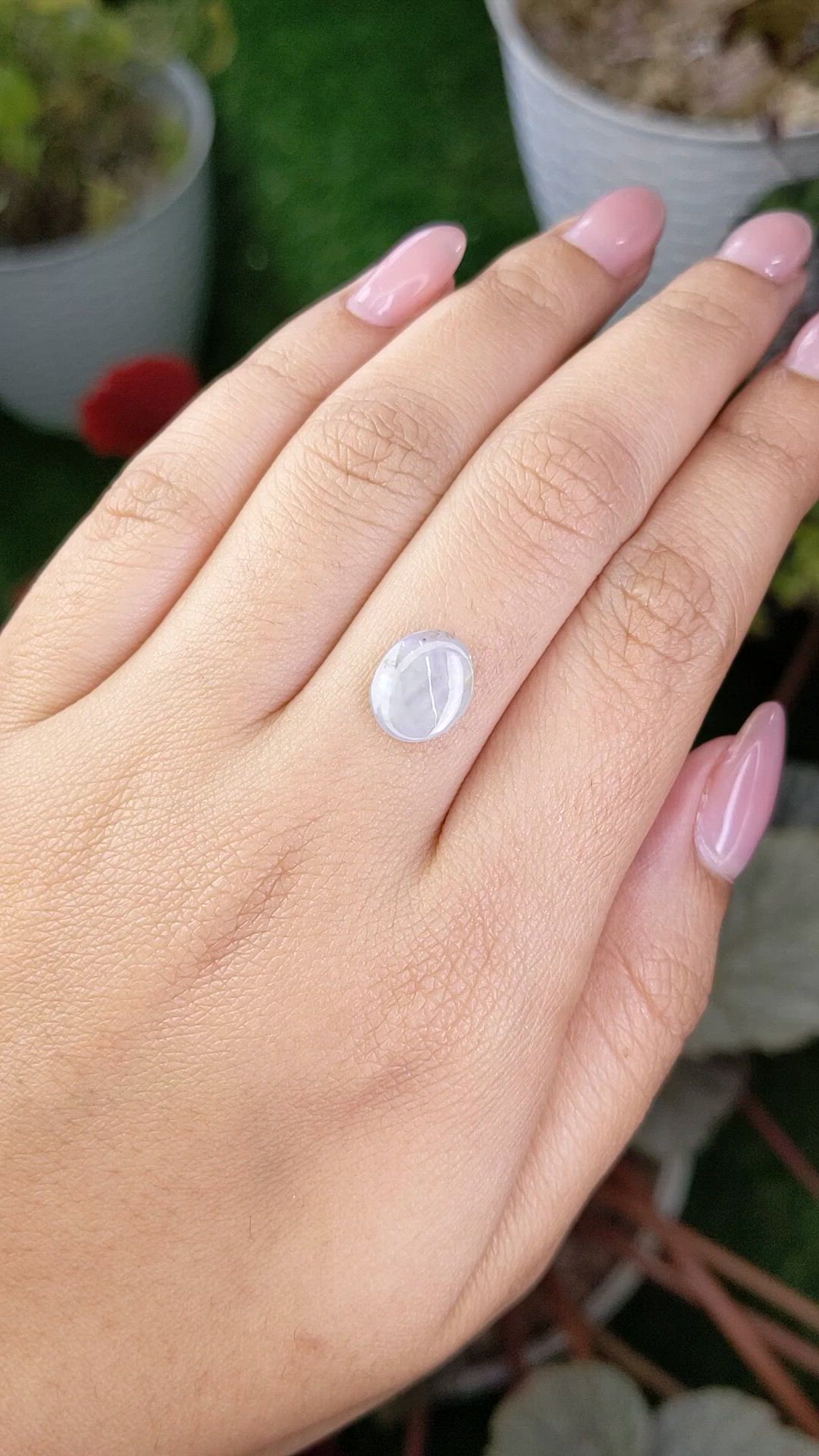 2.58 Ct. Grey Star Sapphire from Ceylon (Sri Lanka) Size Video