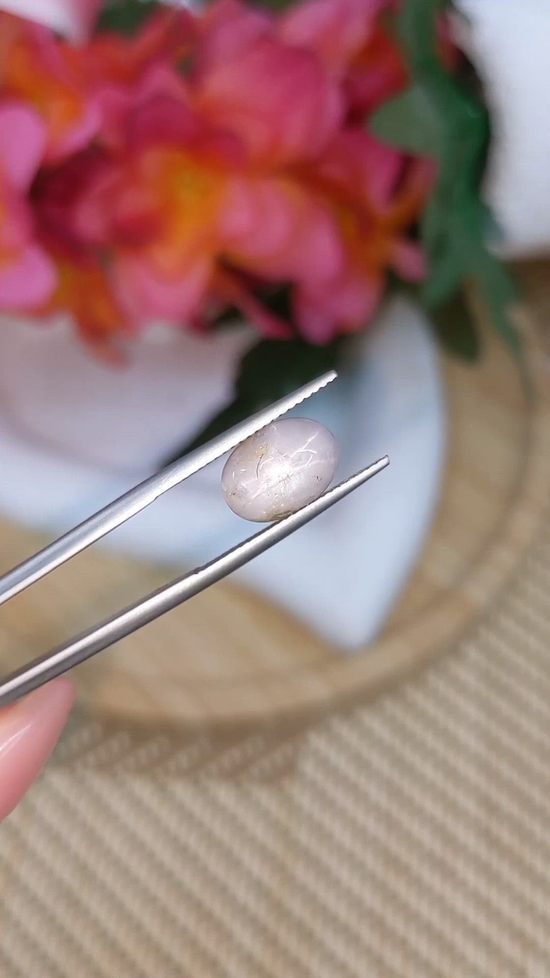 4.12 Ct. Grey Star Sapphire from Ceylon (Sri Lanka) Size Video