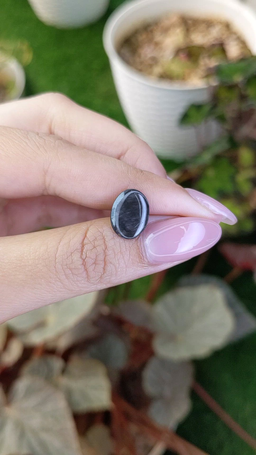 3.09 Ct. Black Cabochon Sapphire from Ceylon (Sri Lanka) Size Video