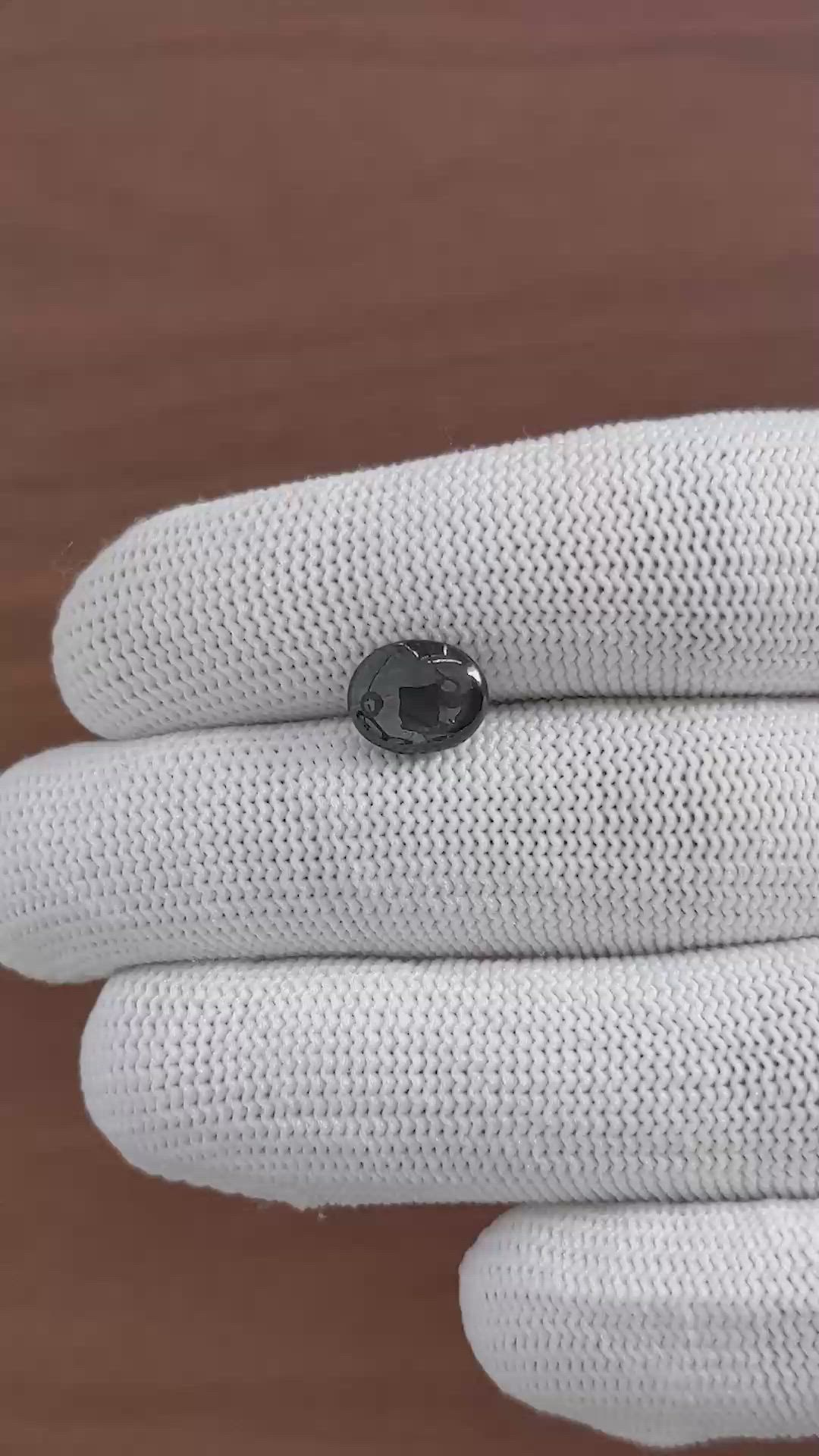 2.82 Ct. Black Star Sapphire from Ceylon (Sri Lanka) Size Video
