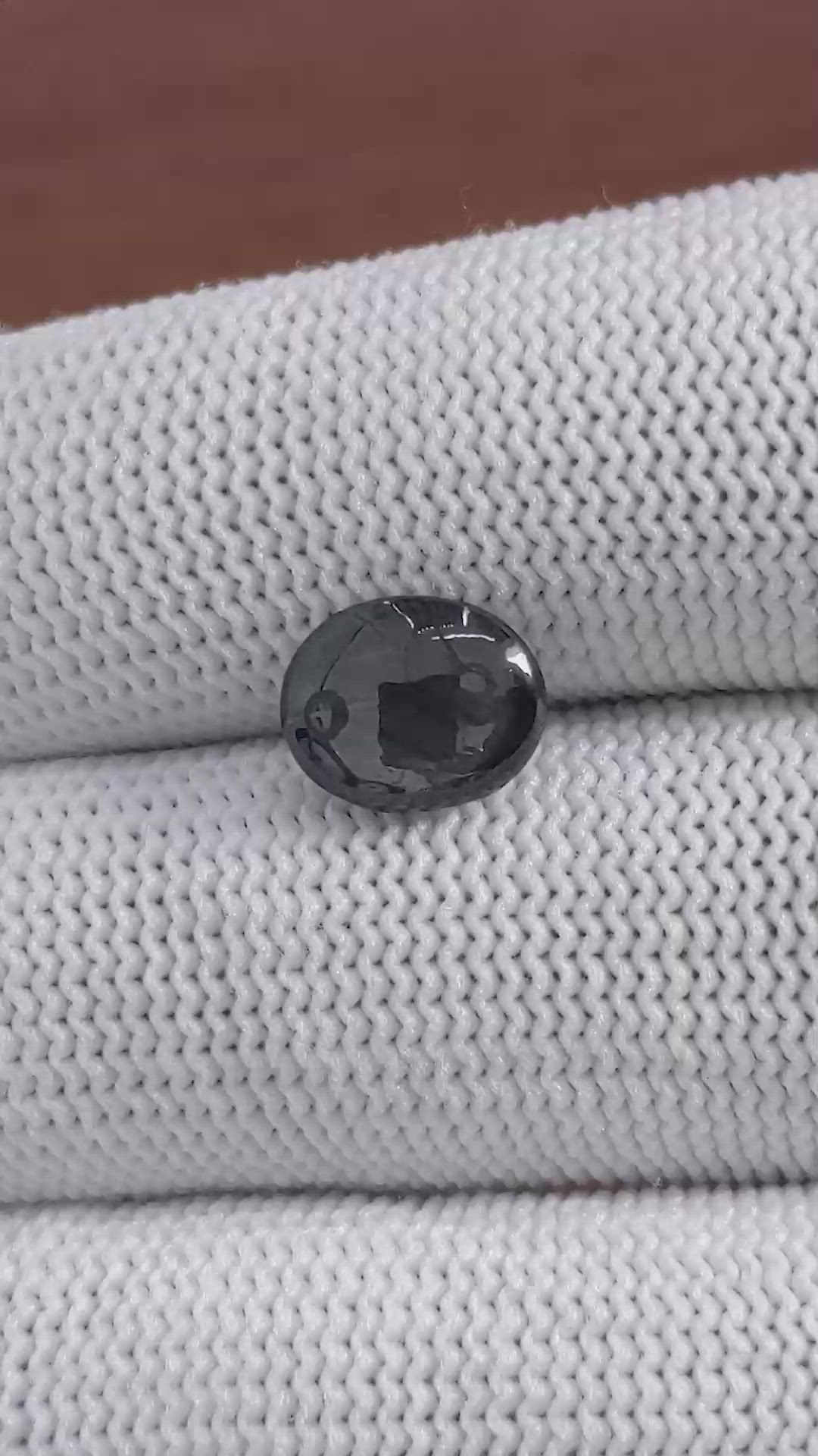 2.82 Ct. Black Star Sapphire from Ceylon (Sri Lanka) Size Video