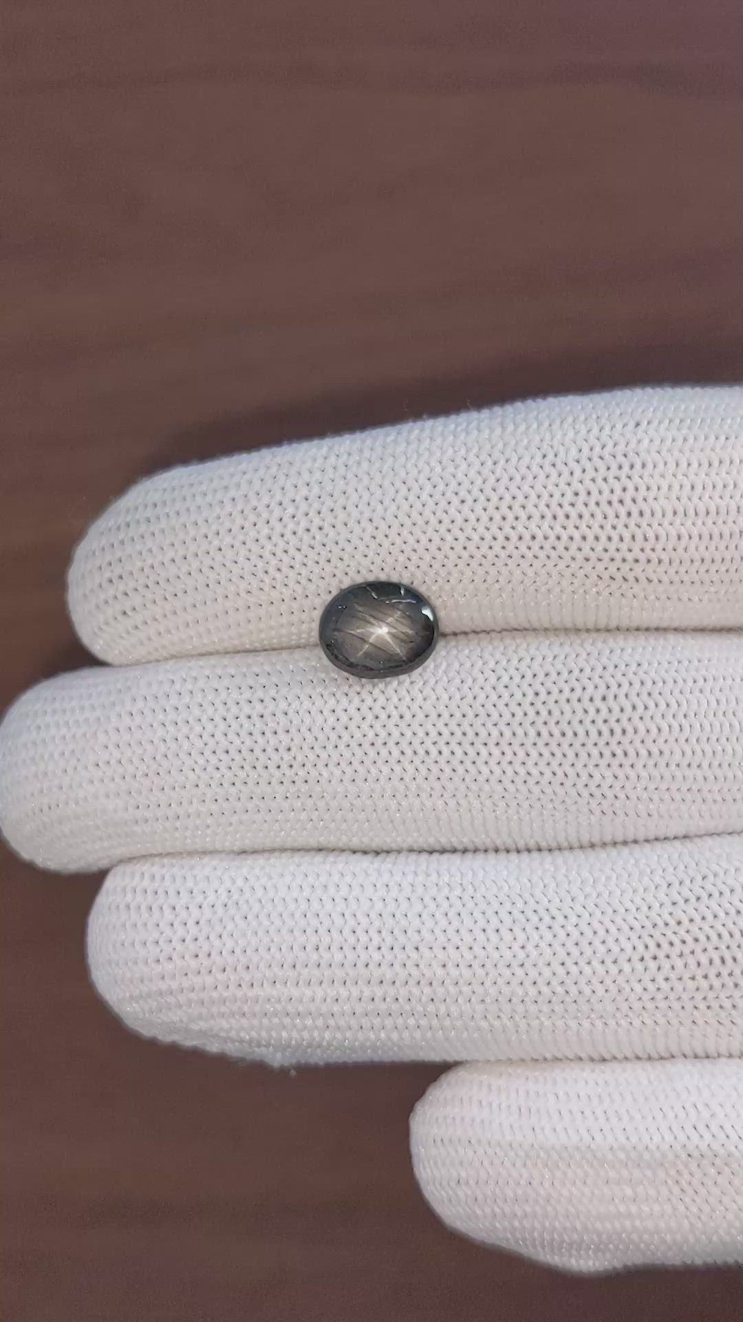 2.82 Ct. Black Star Sapphire from Ceylon (Sri Lanka) Size Video