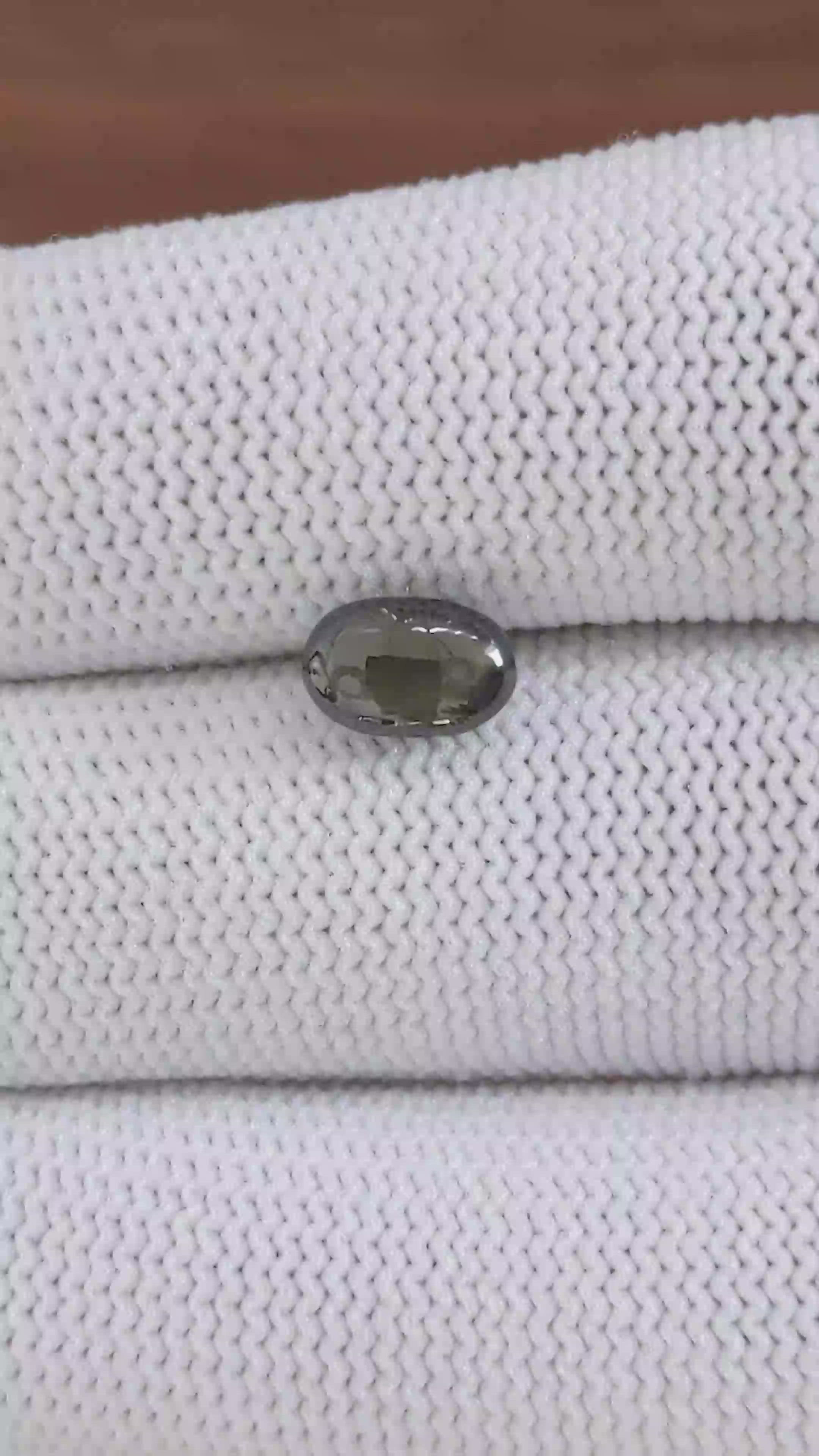 2.28 Ct. Black Star Sapphire from Ceylon (Sri Lanka) Size Video