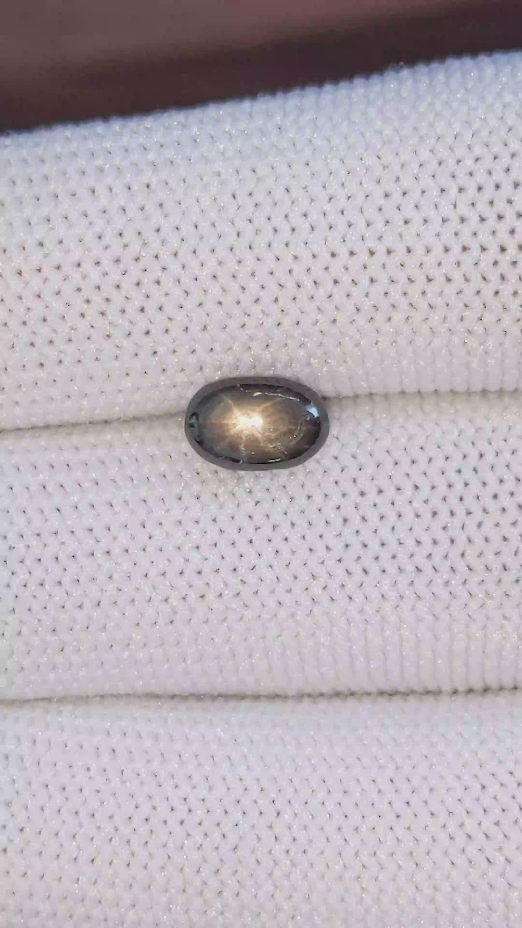 2.28 Ct. Black Star Sapphire from Ceylon (Sri Lanka) Size Video
