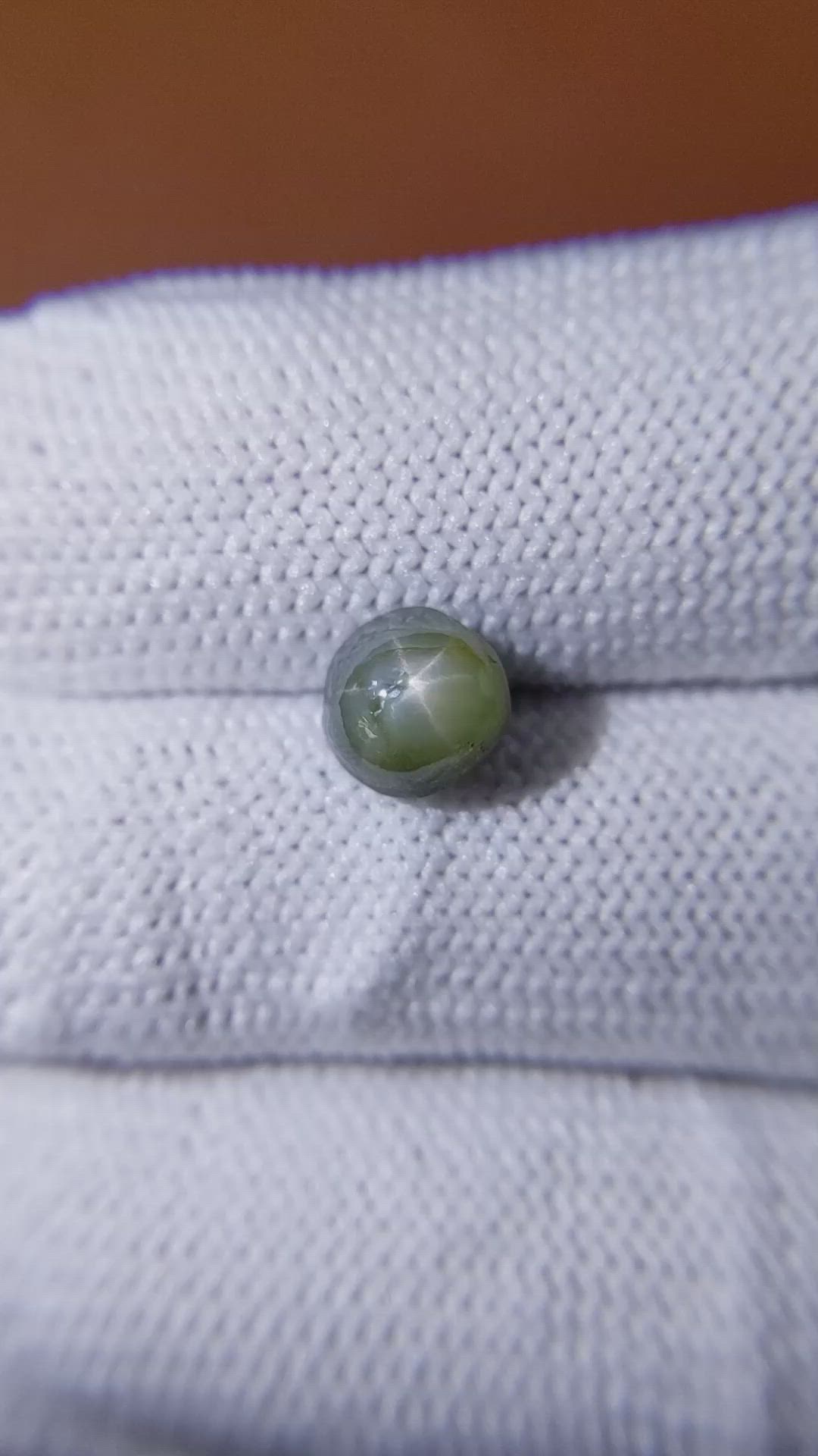 2.86 Ct. Green Star Sapphire from Ceylon (Sri Lanka) Size Video