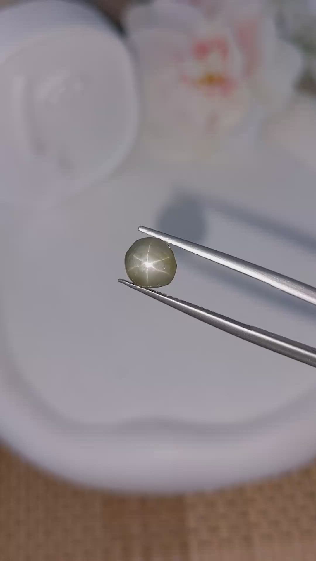 2.86 Ct. Green Star Sapphire from Ceylon (Sri Lanka) Size Video