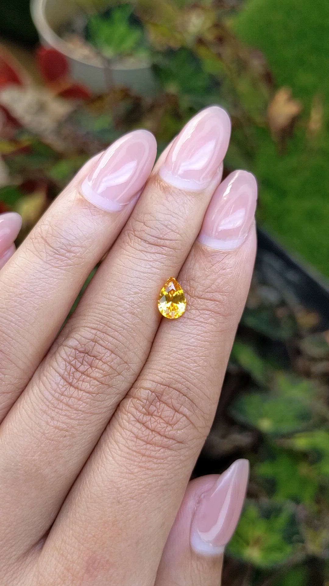 1.13 Ct. Orangish Yellow Sapphire from Ceylon (Sri Lanka) Size Video