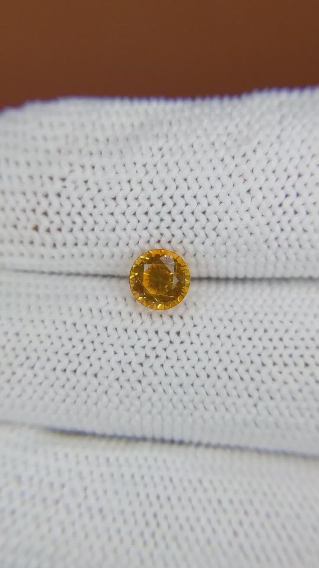 1.43 Ct. Orangish Yellow Sapphire from Ceylon (Sri Lanka) Size Video