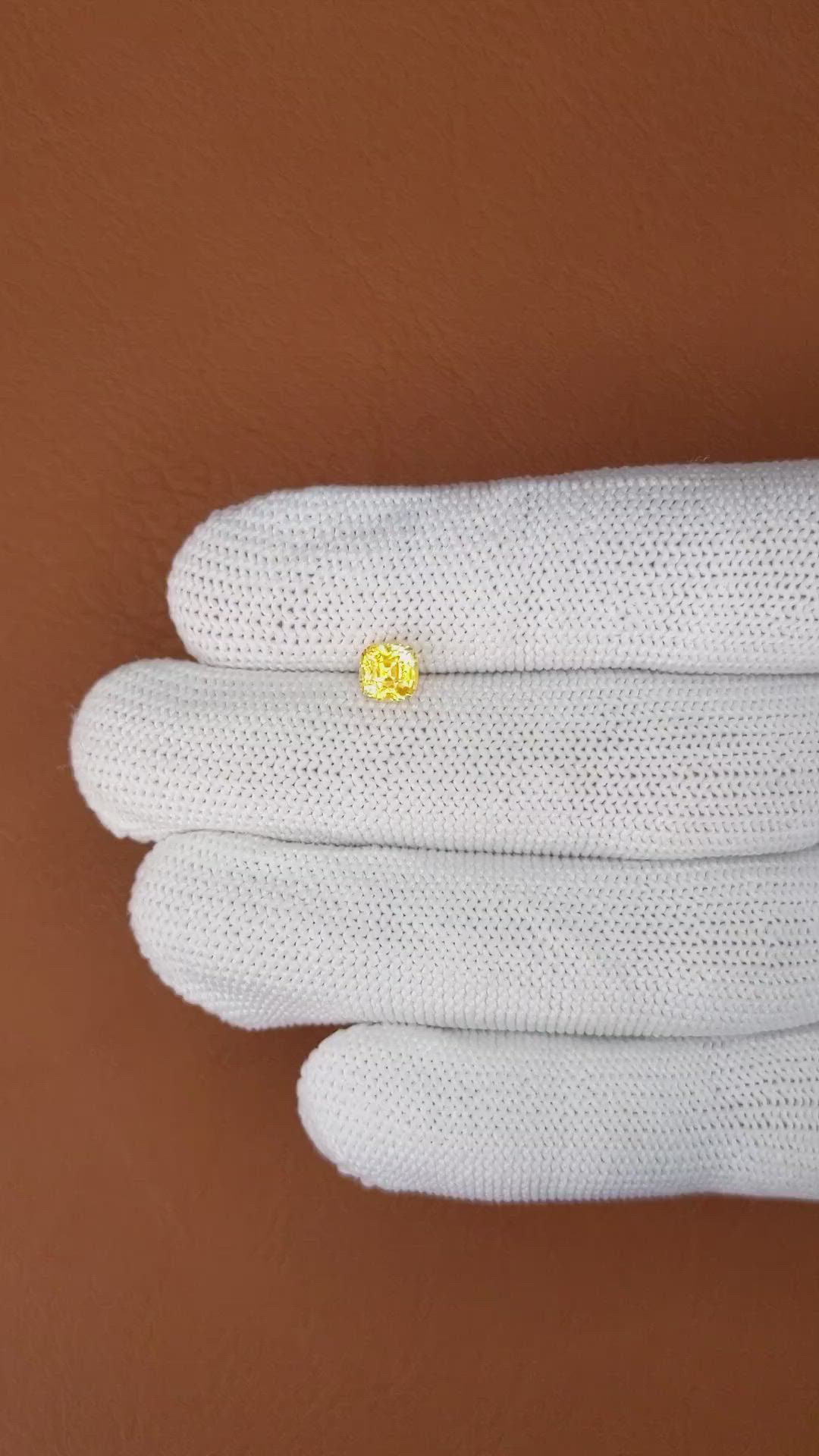 1.10 Ct. Yellow Sapphire from Ceylon (Sri Lanka) Size Video