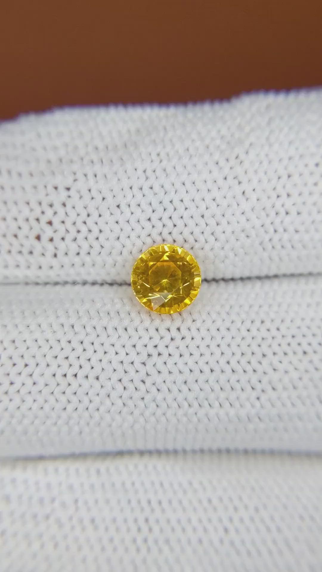 1.59 Ct. Yellow Sapphire from Ceylon (Sri Lanka) Size Video