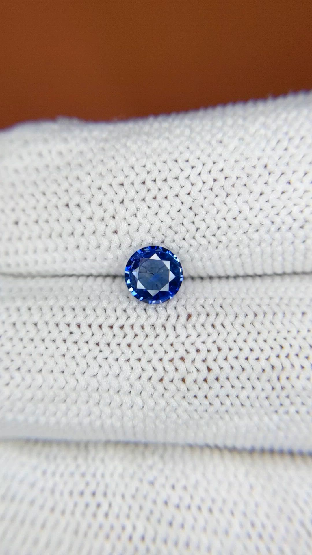 0.63 Ct. Blue Sapphire from Ceylon (Sri Lanka) Size Video