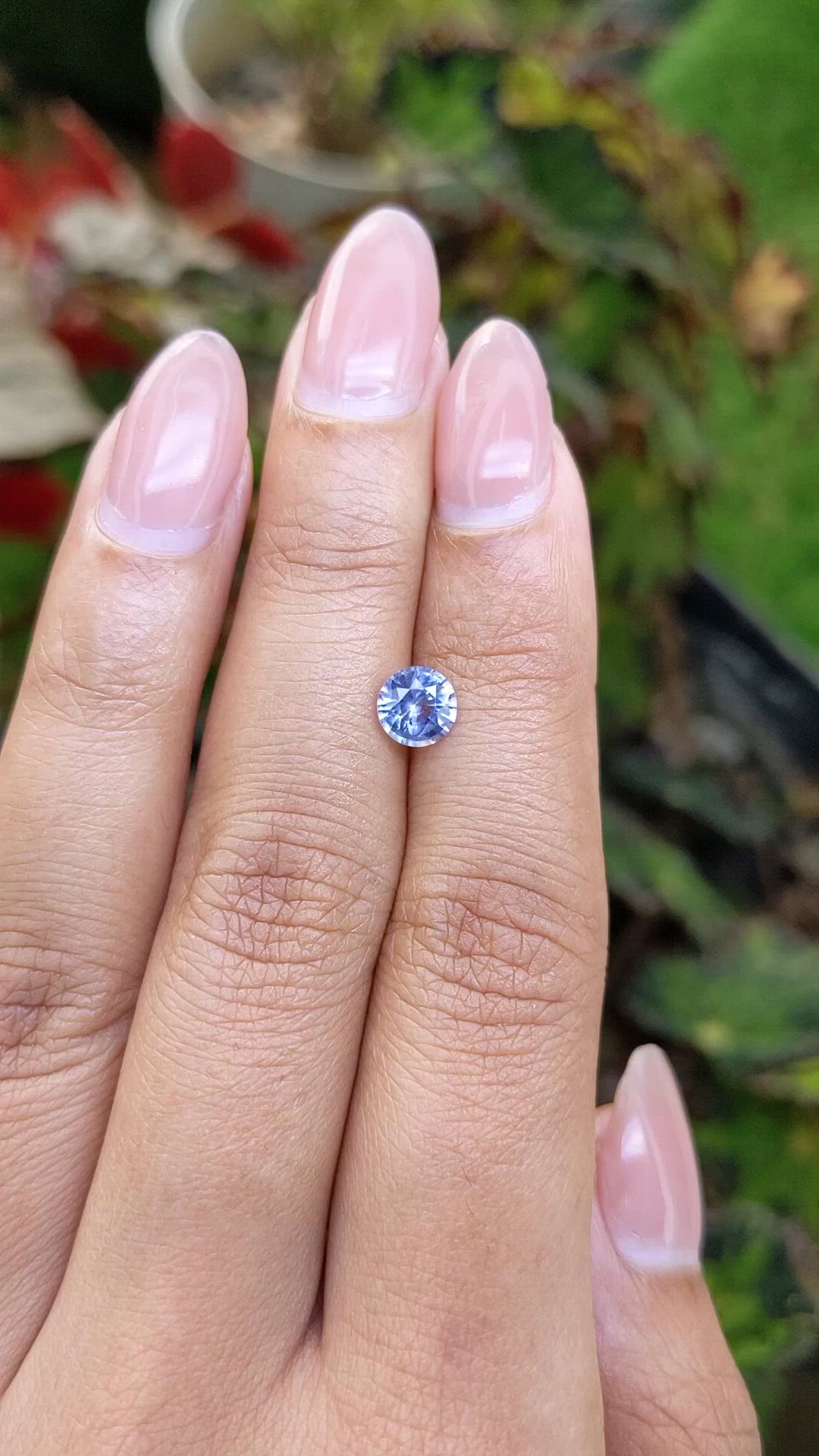 1.00 Ct. Blue Sapphire from Ceylon (Sri Lanka) Size Video