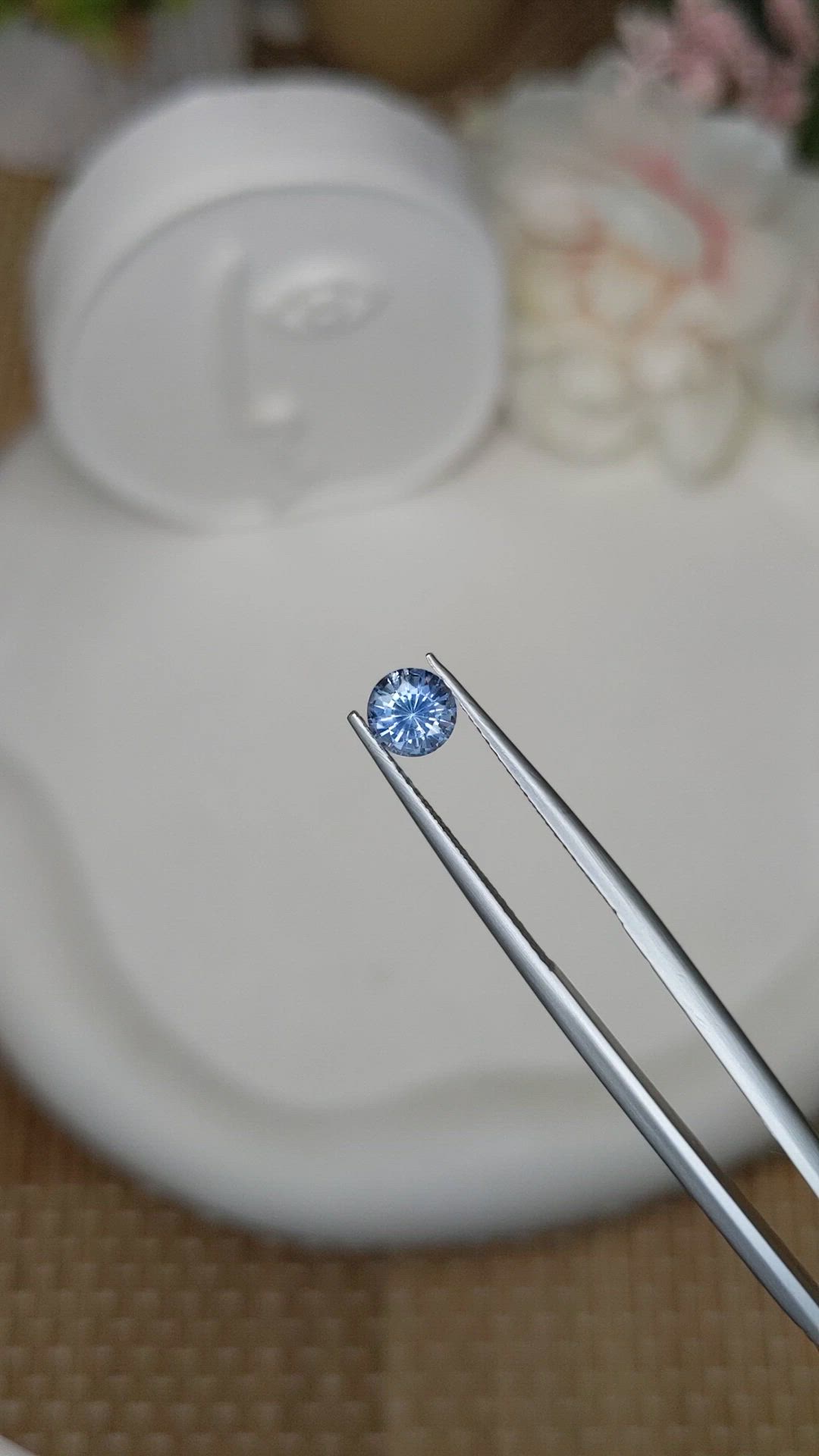 0.80 Ct. Blue Sapphire from Ceylon (Sri Lanka) Size Video