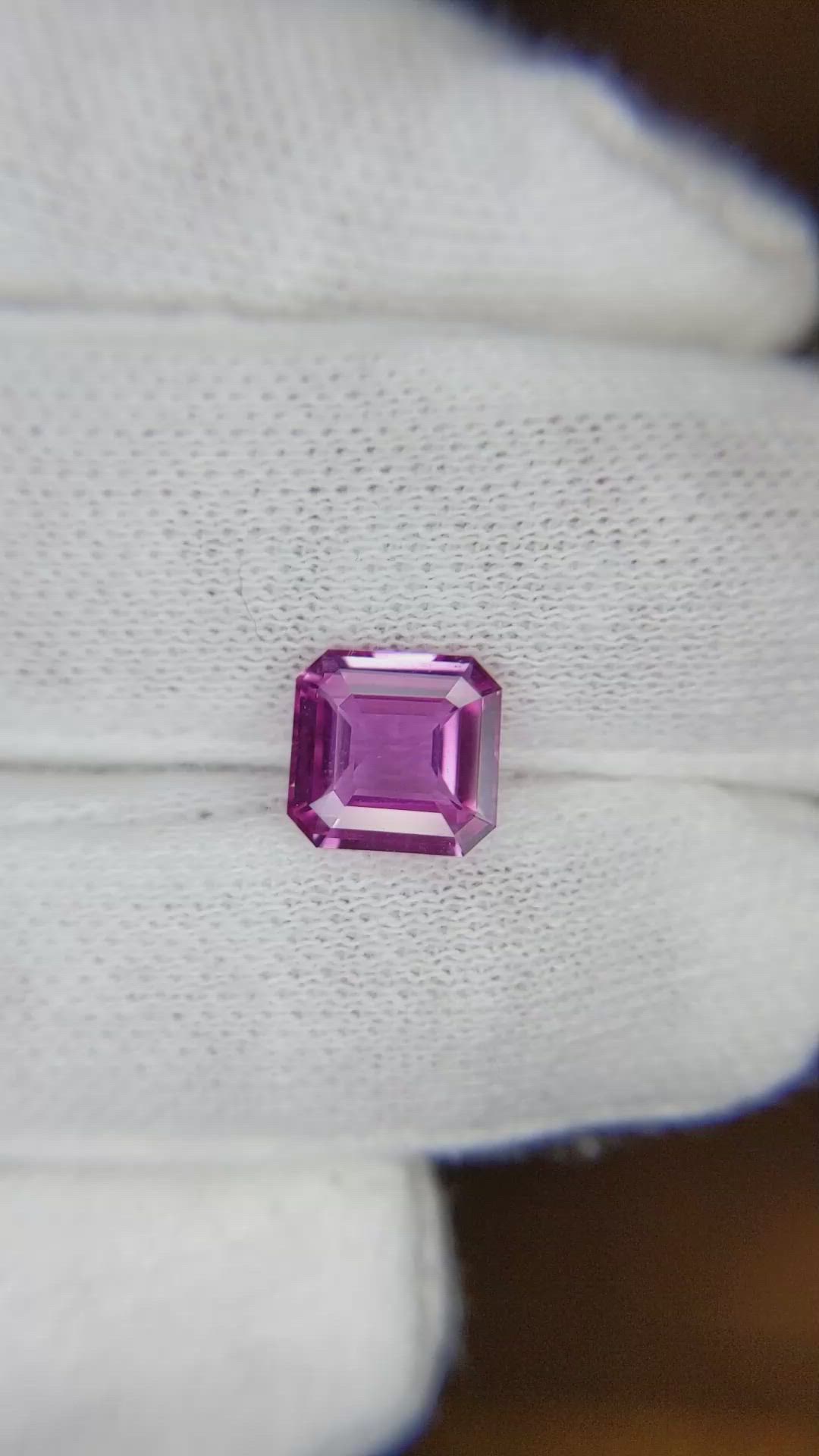 2.01 Ct. Pink Sapphire from Ceylon (Sri Lanka) Size Video