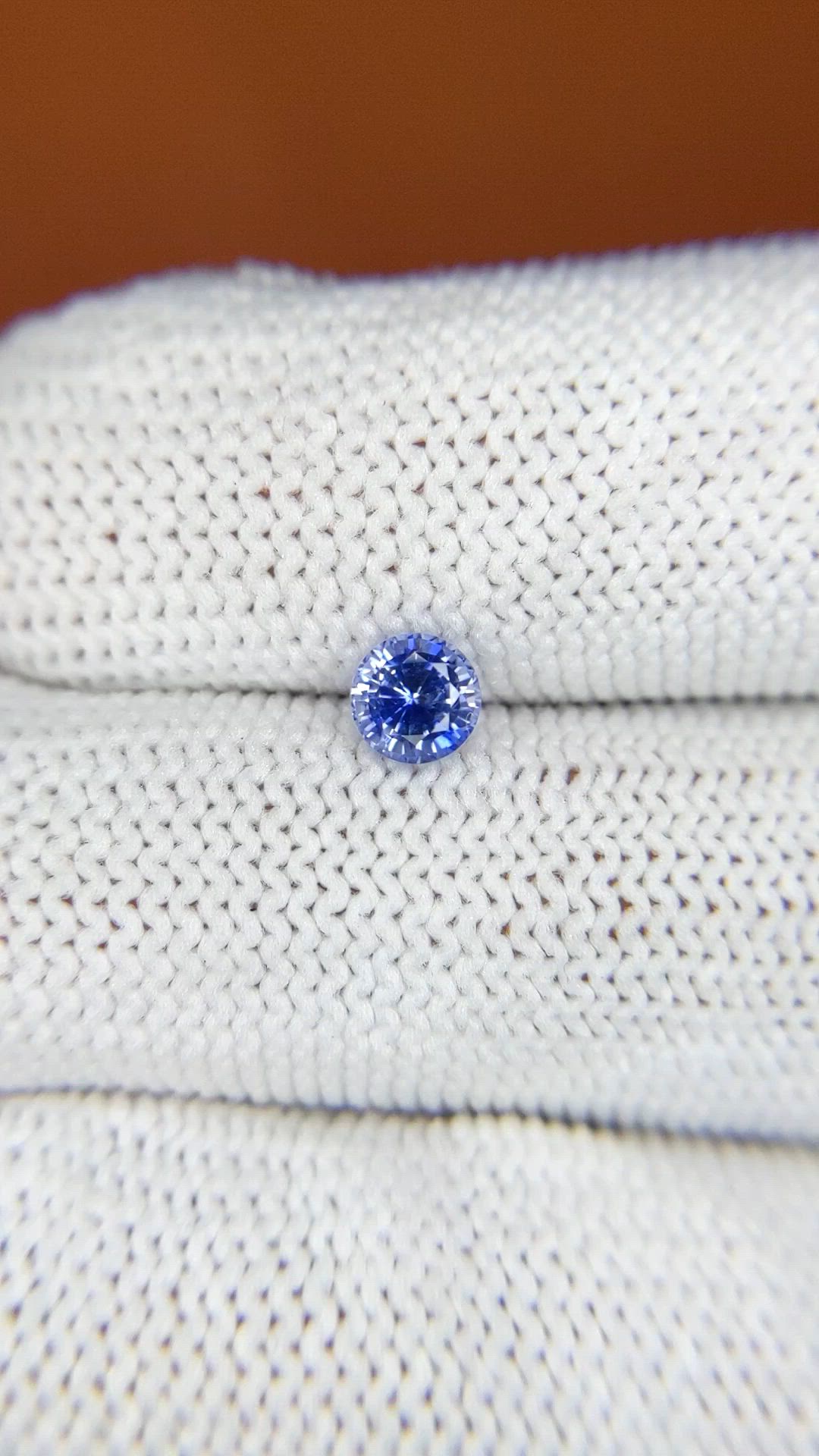 0.61 Ct. Blue Sapphire from Ceylon (Sri Lanka) Size Video