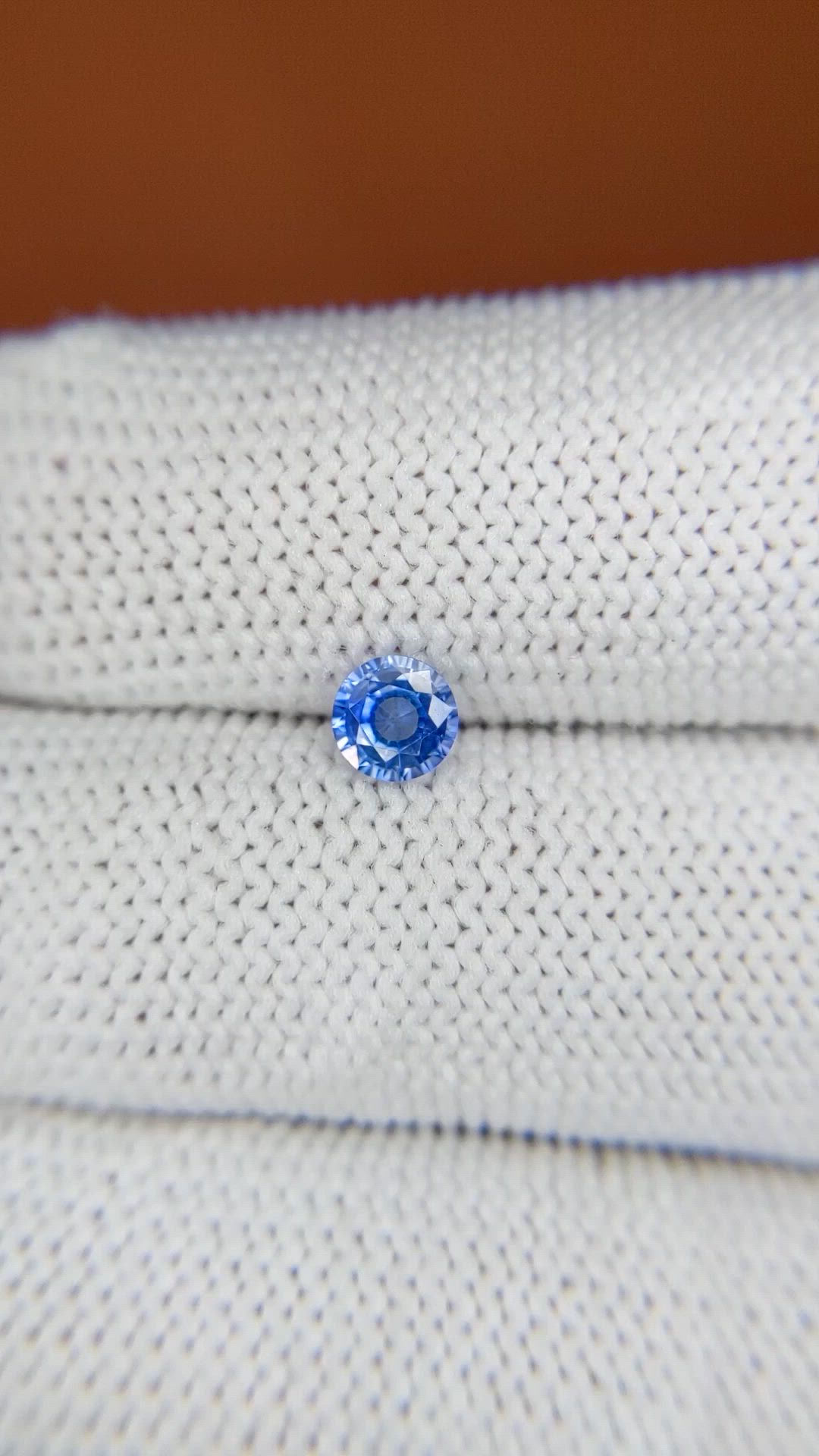 0.45 Ct. Blue Sapphire from Ceylon (Sri Lanka) Size Video