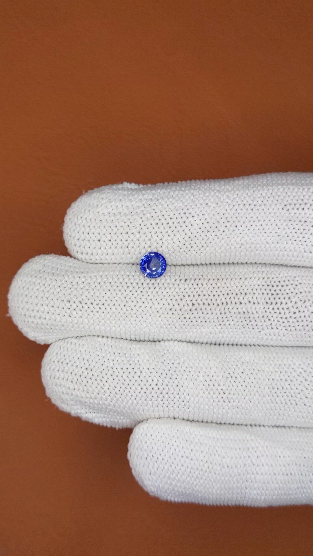 0.55 Ct. Blue Sapphire from Ceylon (Sri Lanka) Size Video