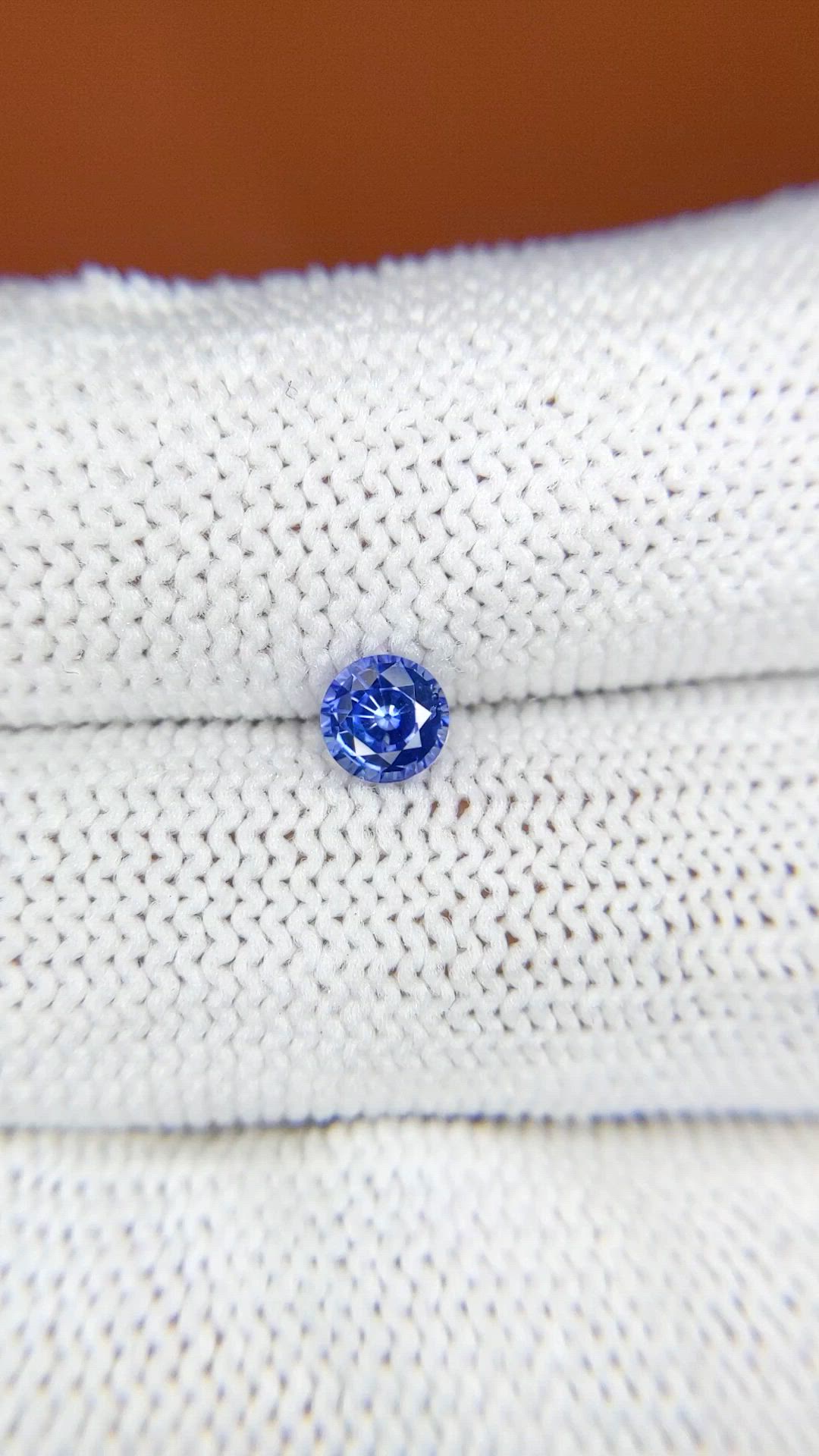0.52 Ct. Blue Sapphire from Ceylon (Sri Lanka) Size Video