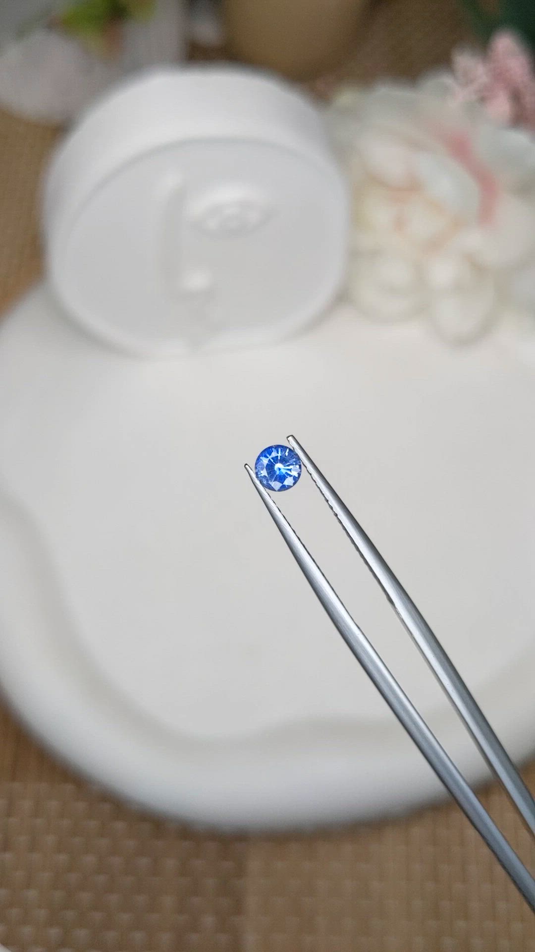 0.45 Ct. Blue Sapphire from Ceylon (Sri Lanka) Size Video