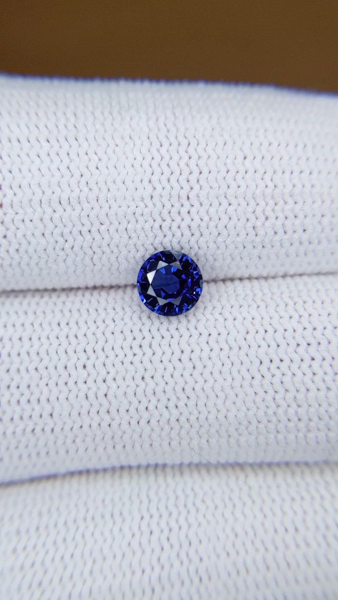 0.94 Ct. Blue Sapphire from Thailand Size Video