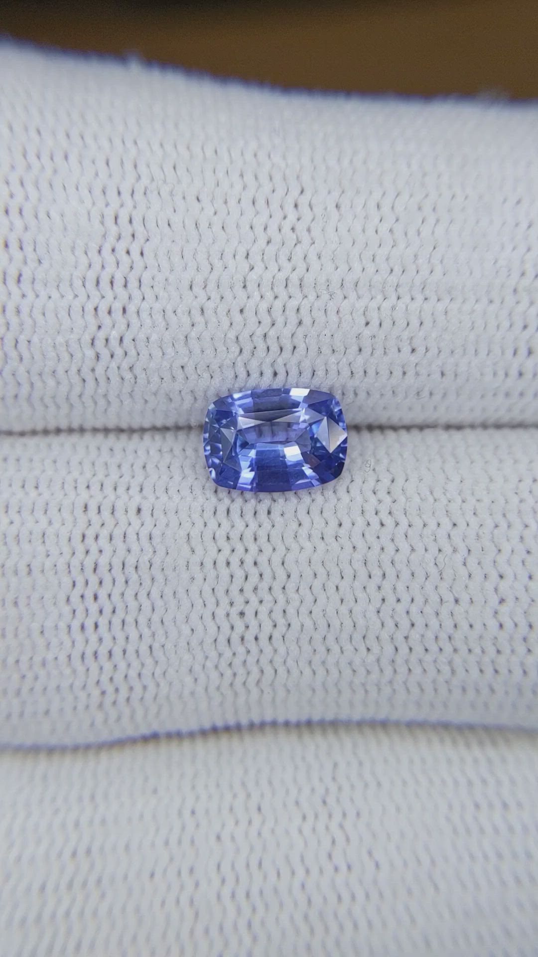 1.45 Ct. Blue Sapphire from Ceylon (Sri Lanka) Size Video