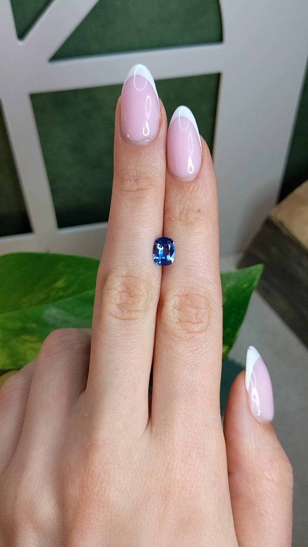 1.38 Ct. Blue Sapphire from Ceylon (Sri Lanka) Size Video