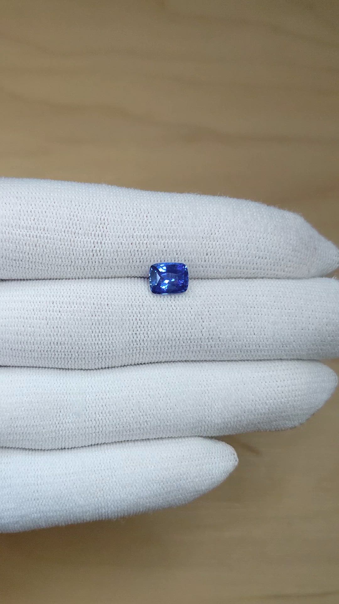 2.12 Ct. Blue Sapphire from Ceylon (Sri Lanka) Size Video