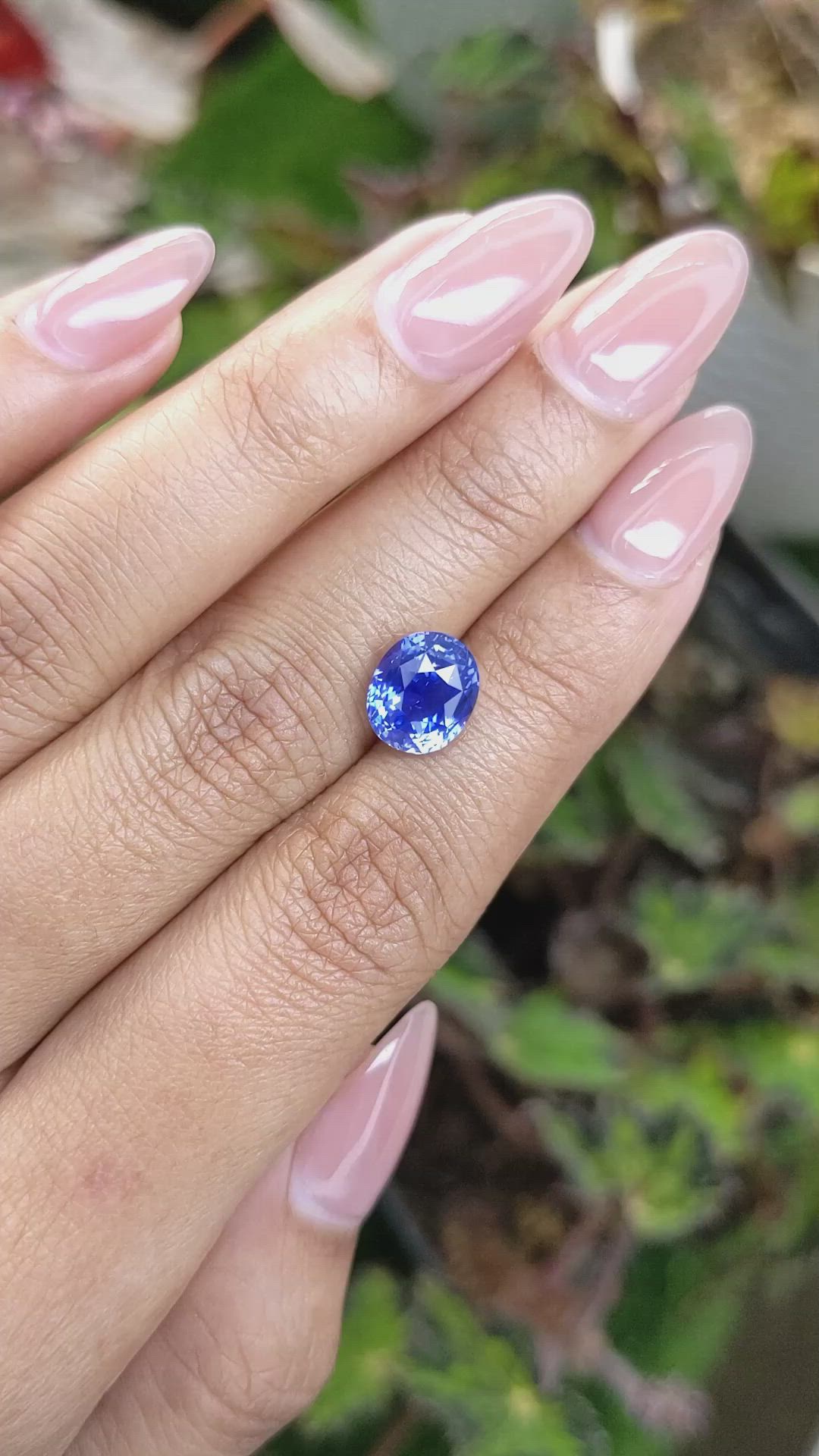 4.02 Ct. Blue Sapphire from Ceylon (Sri Lanka) Size Video