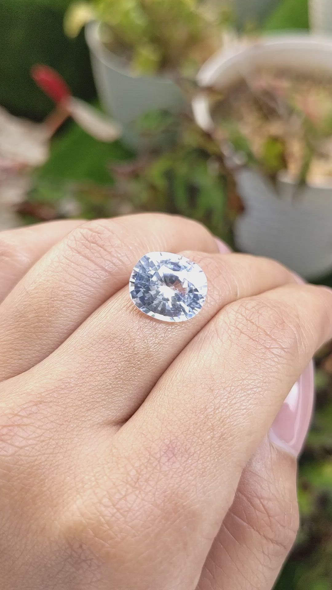 8.02 Ct. White Sapphire from Ceylon (Sri Lanka) Size Video