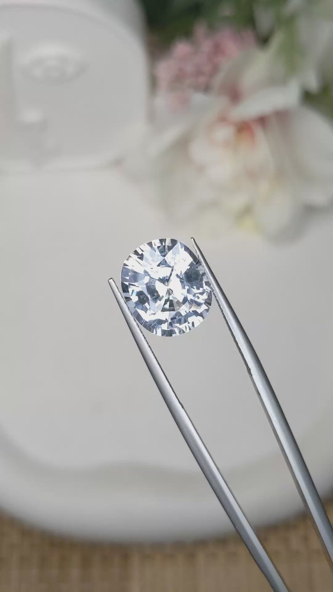 8.02 Ct. White Sapphire from Ceylon (Sri Lanka) Size Video