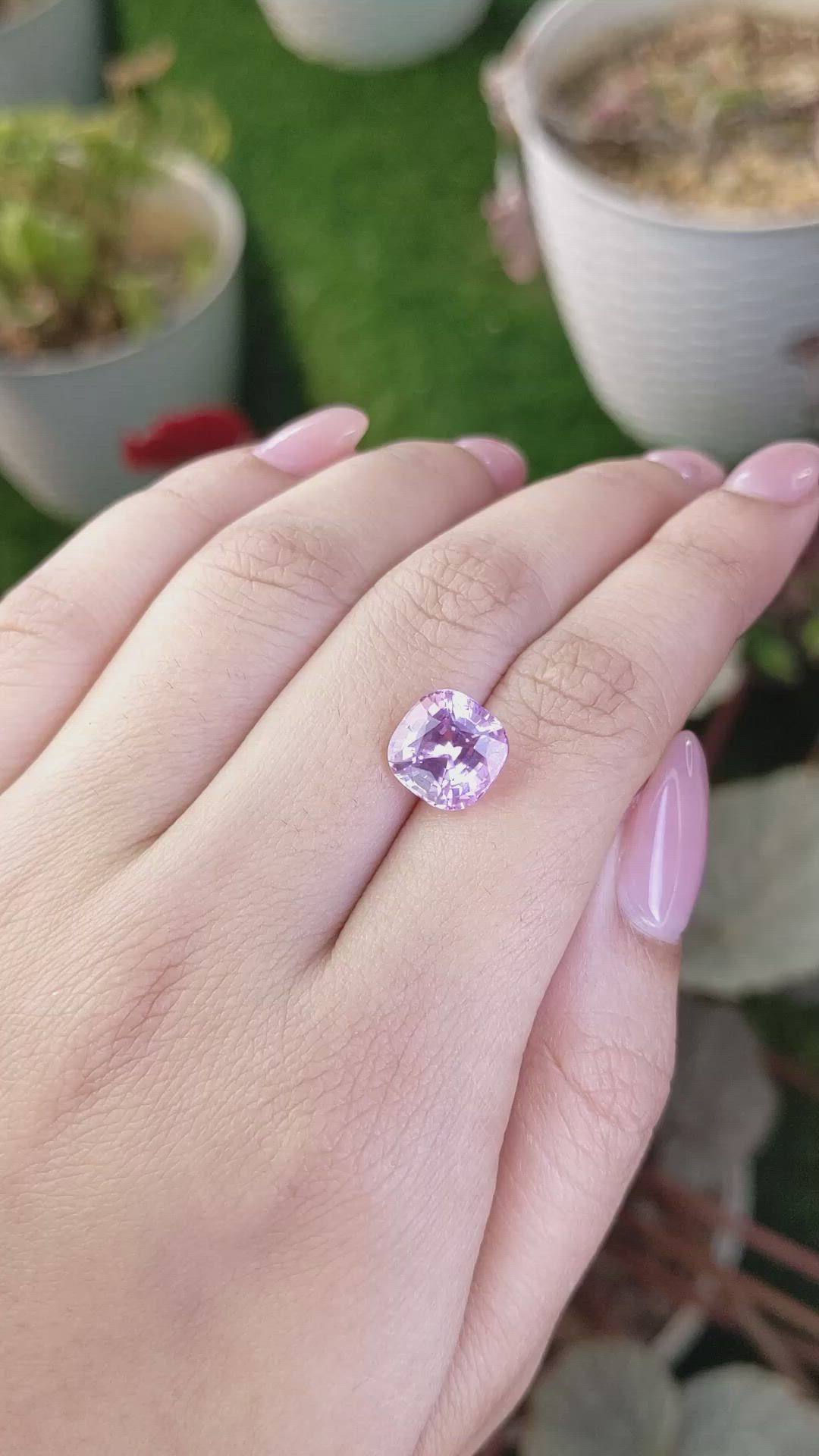5.18 Ct. Pink Sapphire from Ceylon (Sri Lanka) Size Video