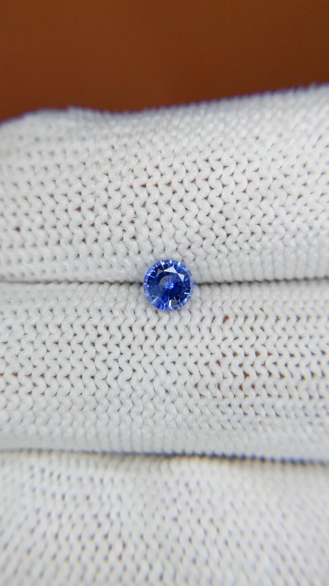 0.42 Ct. Blue Sapphire from Ceylon (Sri Lanka) Size Video