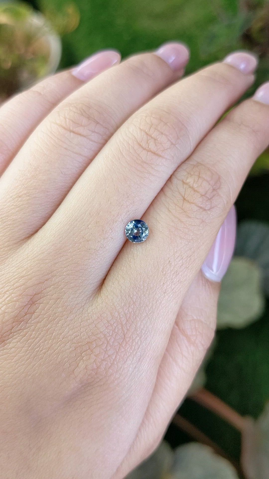 0.74 Ct. Bi Color / Parti Sapphire from Ceylon (Sri Lanka) Size Video