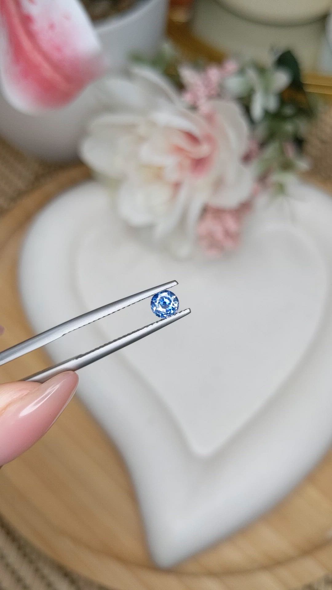 0.40 Ct. Blue Sapphire from Ceylon (Sri Lanka) Size Video