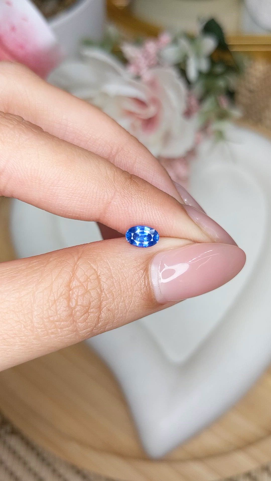 0.70 Ct. Blue Sapphire from Ceylon (Sri Lanka) Size Video