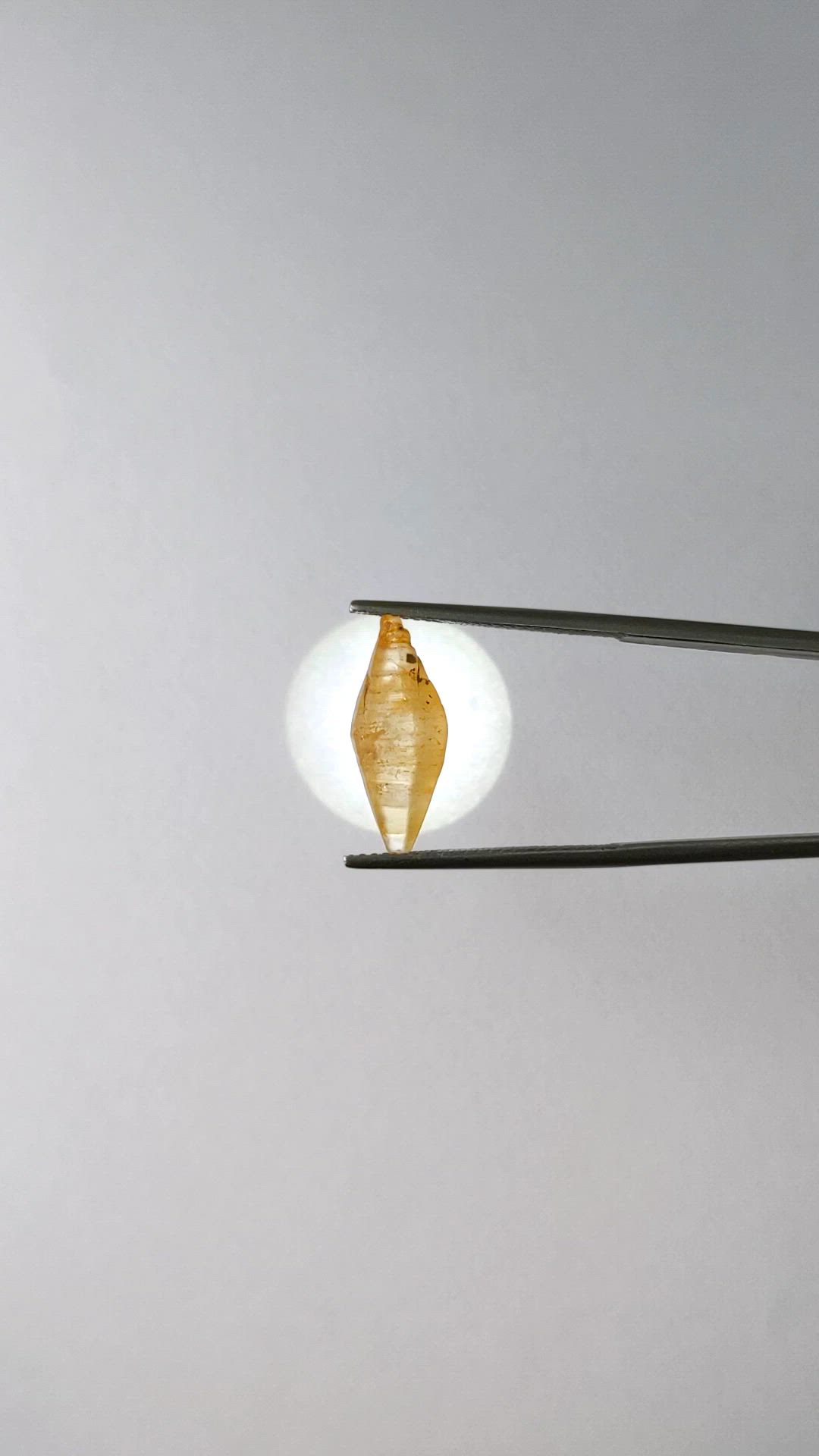 5.76 Ct. Yellow Sapphire from Ceylon (Sri Lanka) Size Video