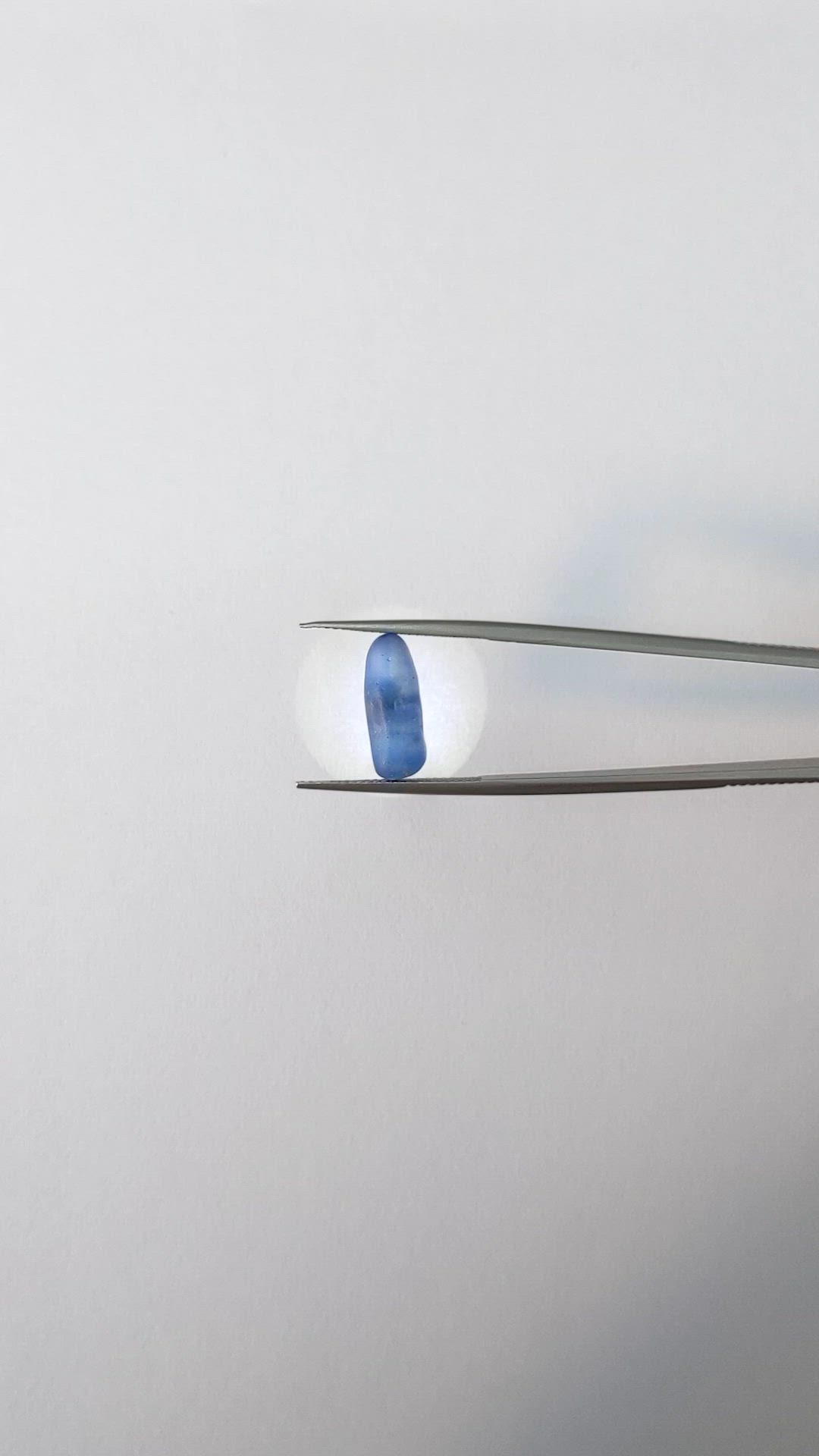 7.01 Ct. Blue Sapphire from Ceylon (Sri Lanka) Size Video