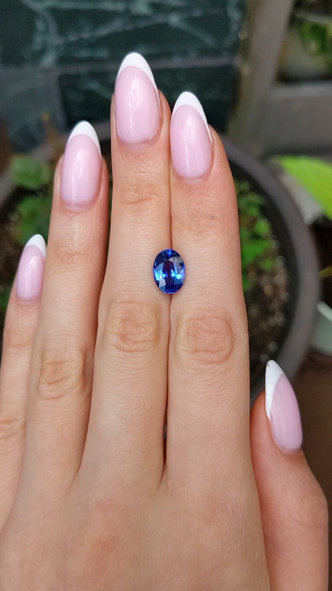 3.16 Ct. Blue Sapphire from Ceylon (Sri Lanka) Size Video
