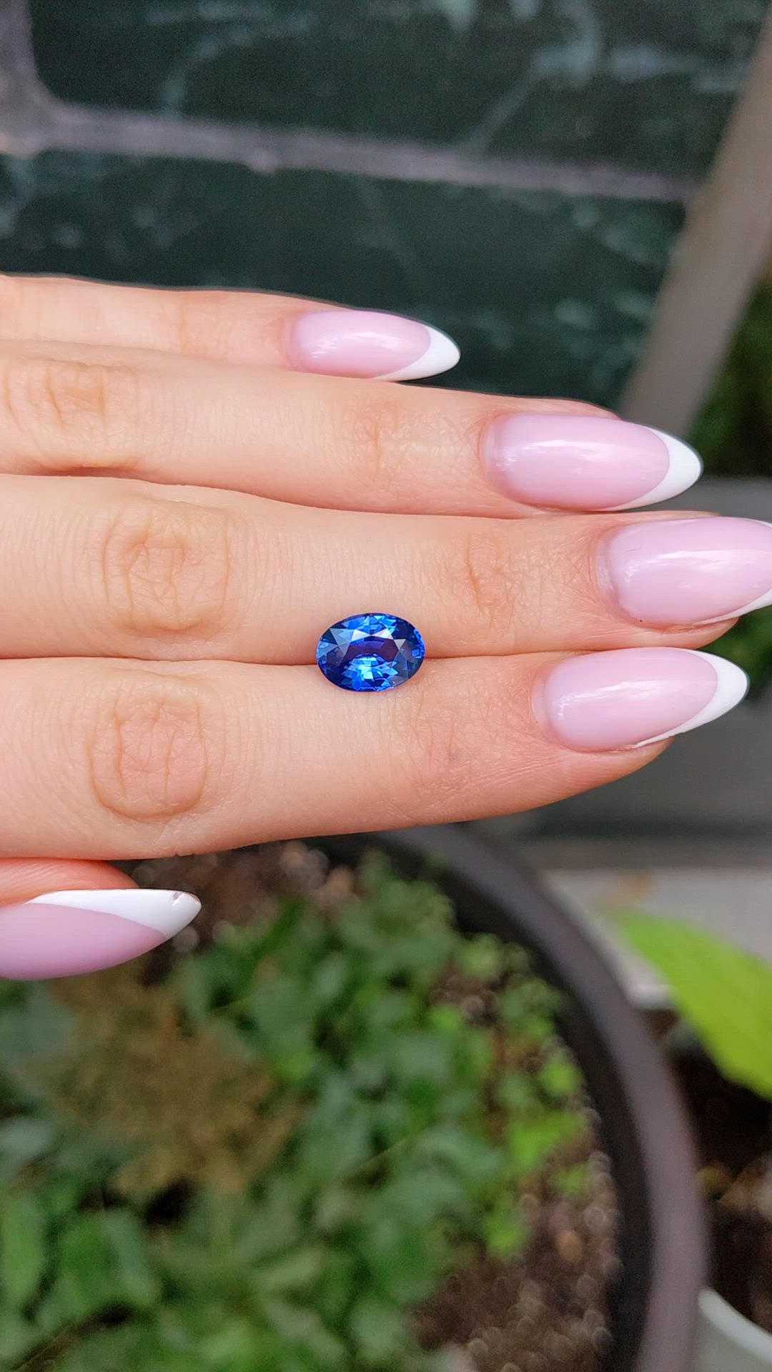 3.16 Ct. Blue Sapphire from Ceylon (Sri Lanka) Size Video