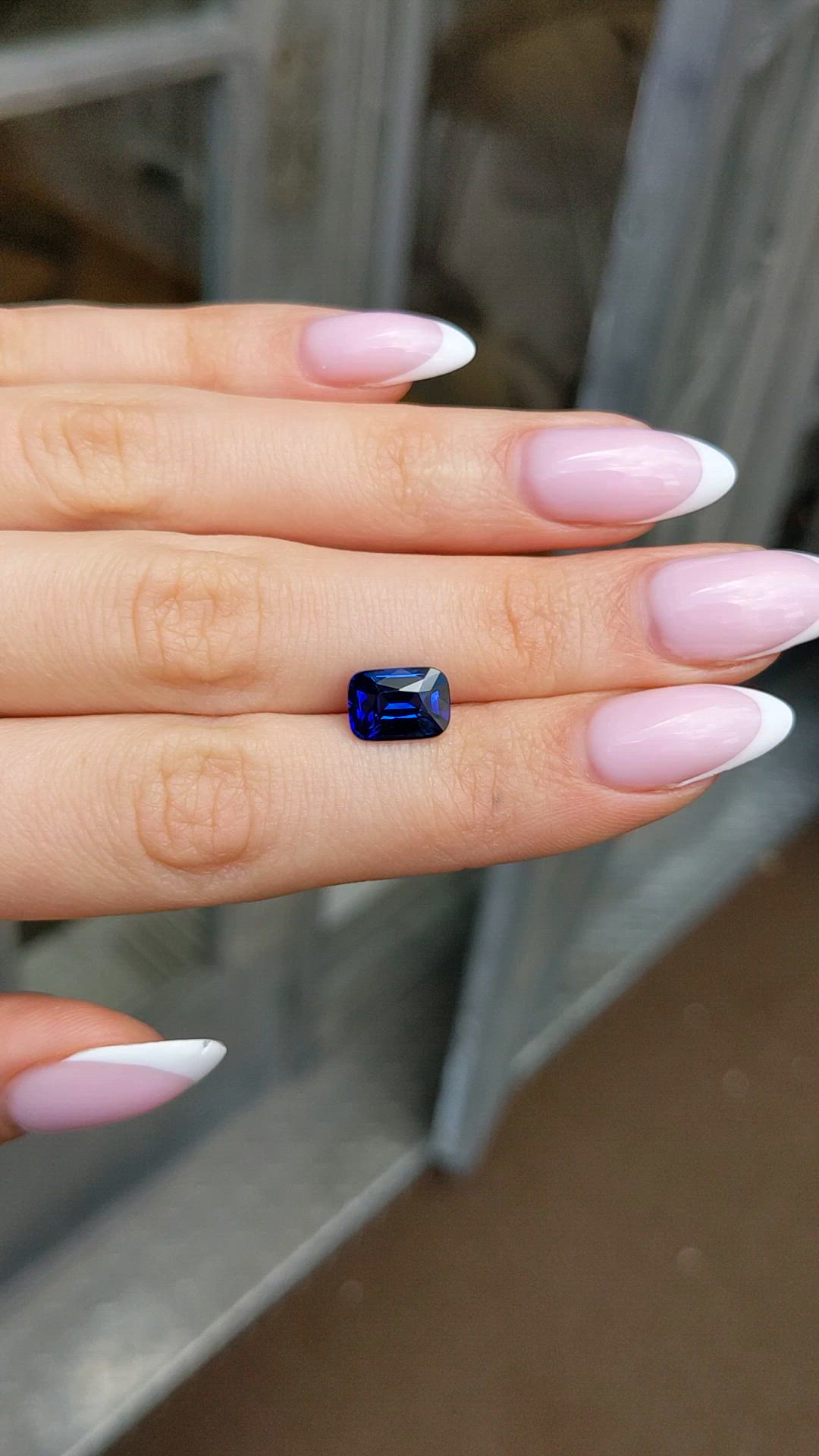 3.52 Ct. Blue Sapphire from Ceylon (Sri Lanka) Size Video