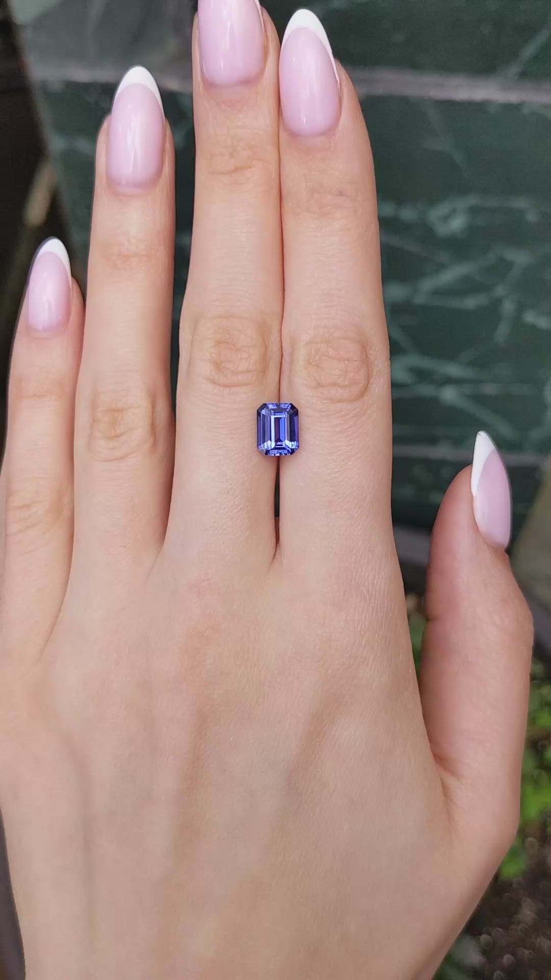 3.17 Ct. Purplish Blue Sapphire from Ceylon (Sri Lanka) Size Video